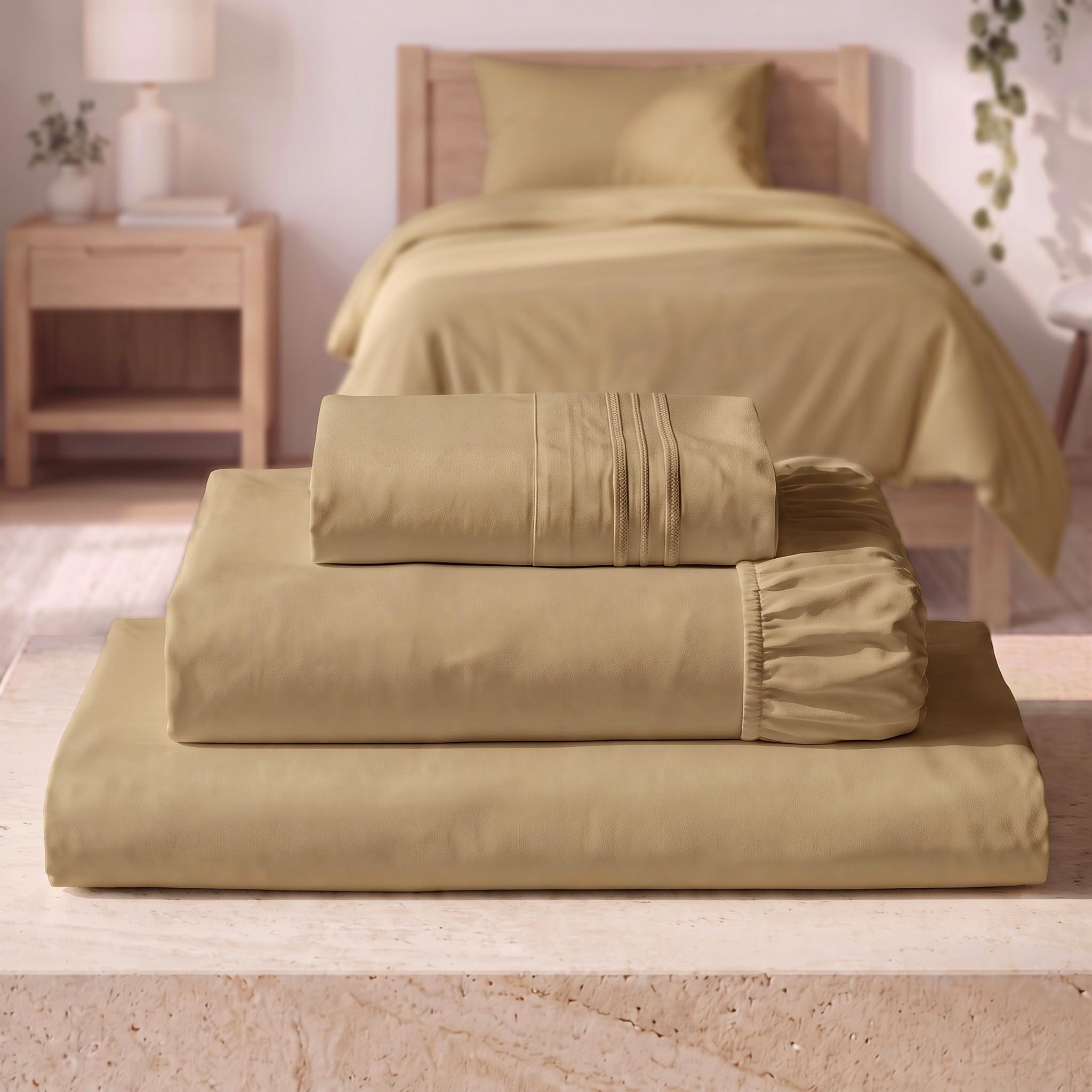 Mellanni Iconic 3-Piece, Ultra Soft Sheet Set (Twin XL, Gold)