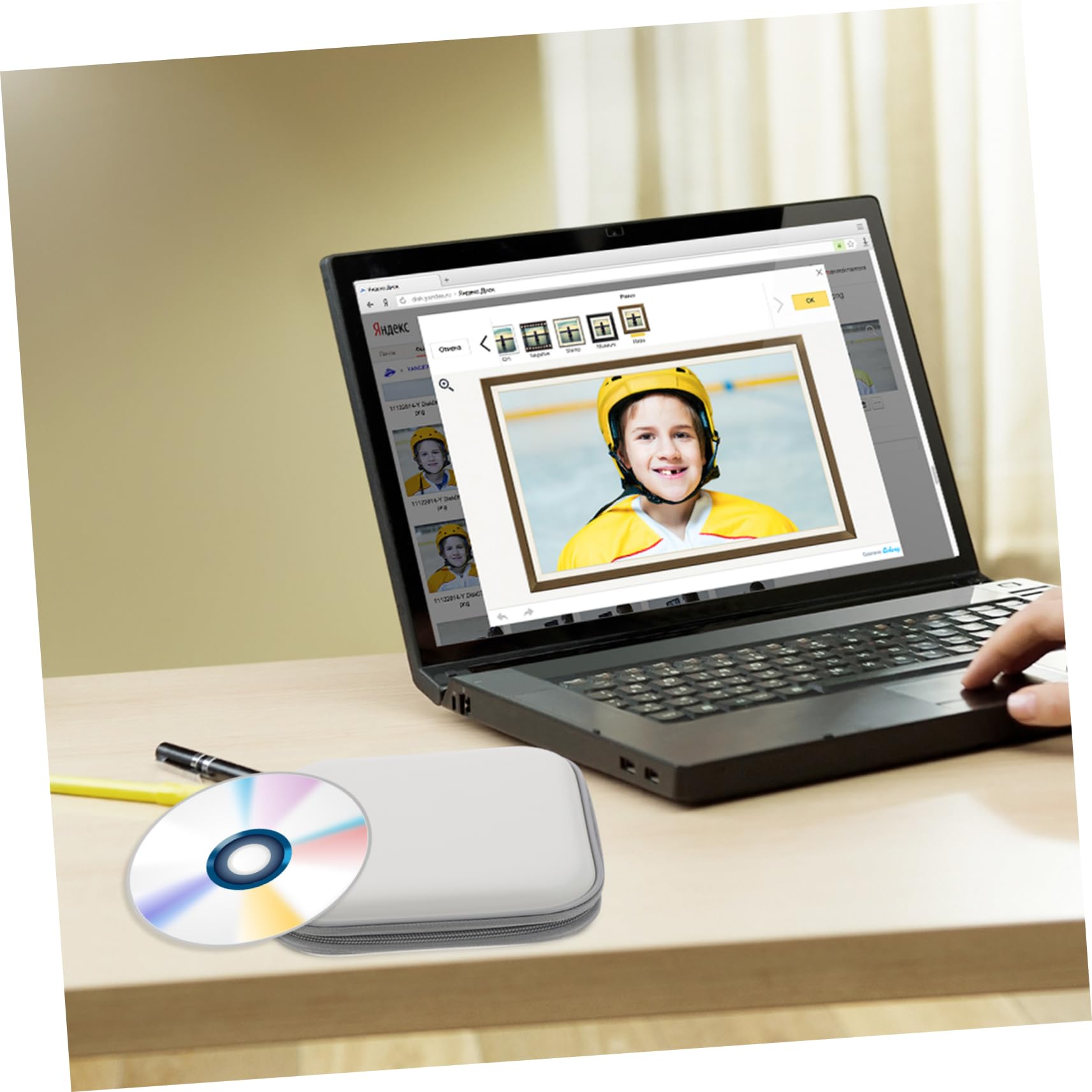 MUCKLILY Slot CD Case Portable Dvd Organizer with Double Zipper Shaped Opening Design for Easy Access Lightweight Storage Pouch for CD Dvd Discs Compact Disc Holder for Home and Travel