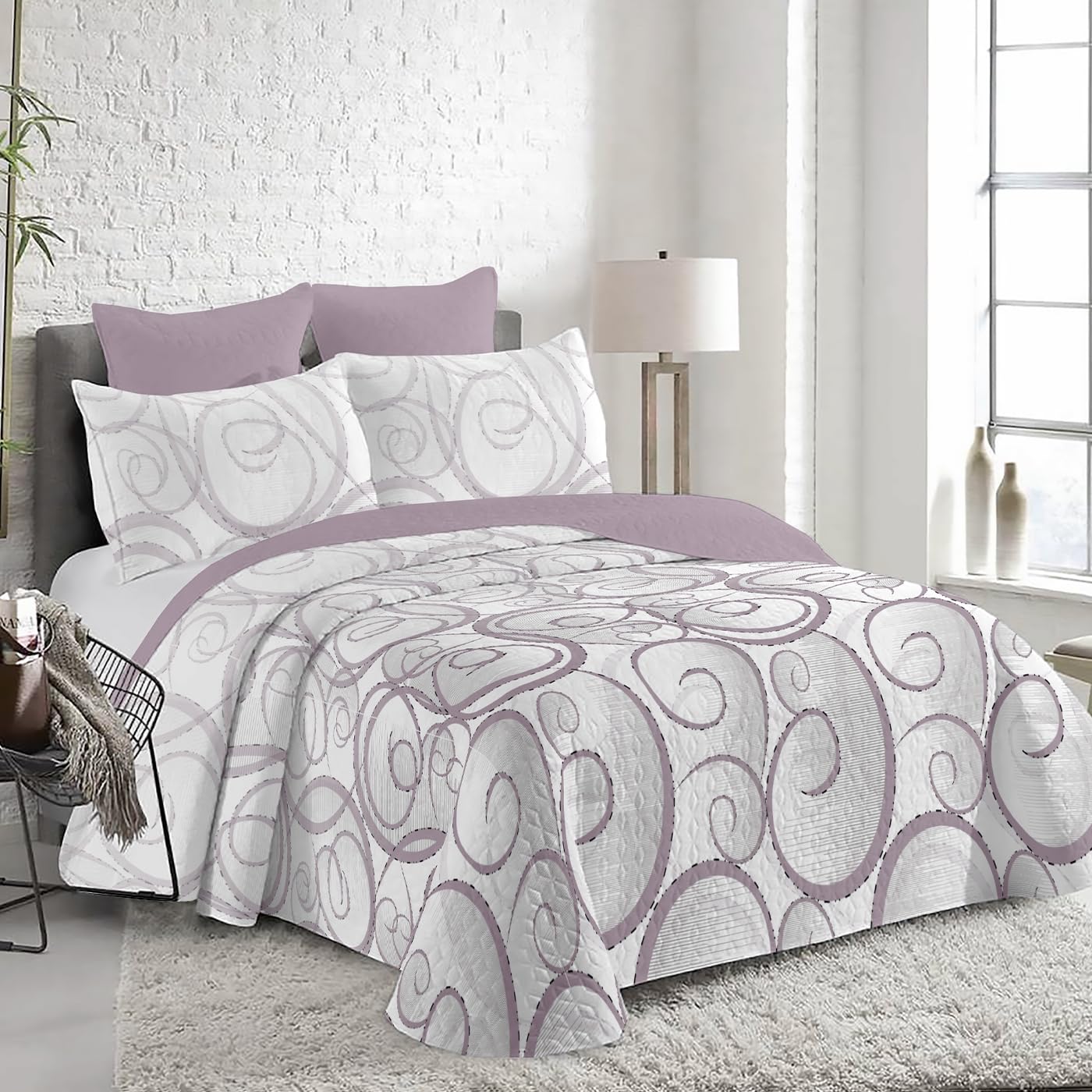 MERCURY TEXTIL- Colcha Bouti Estampada para Verano y Entretiempo 100% Poliéster. Colchas Cubre Cama Fina, Ligera y Suave. Incluye 2 Fundas de Cojín (Cama 135-235x260cm,Ondas Lila)