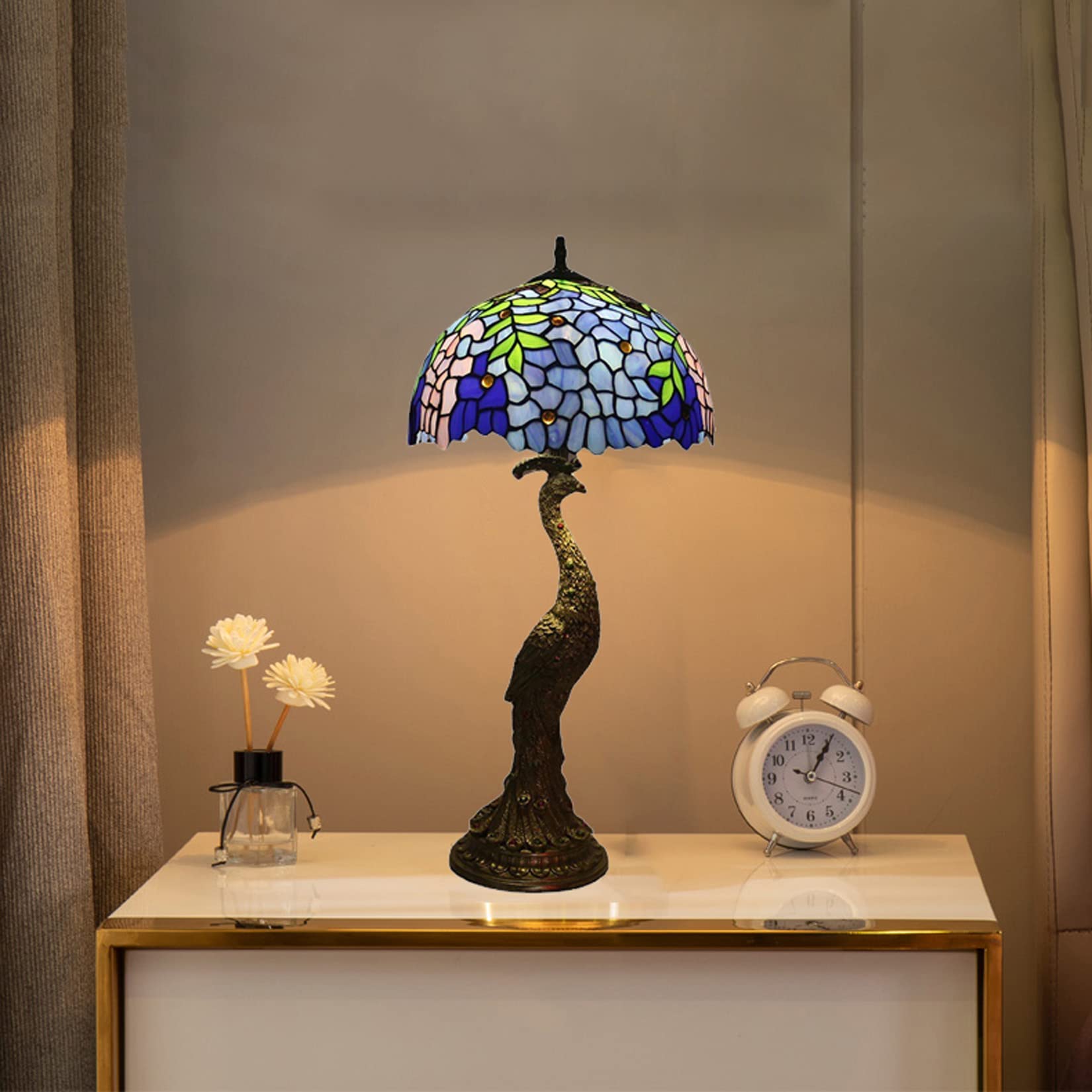 BOTOWI Tiffany-Stil Pfau Tischlampe Pastorale Nachttischlampe aus Buntglas Trauben Glyzinien Schreibtisch-Leselampen für Schlafzimmer-Nacht-Café-Bar, 12 Zoll,Wisteria