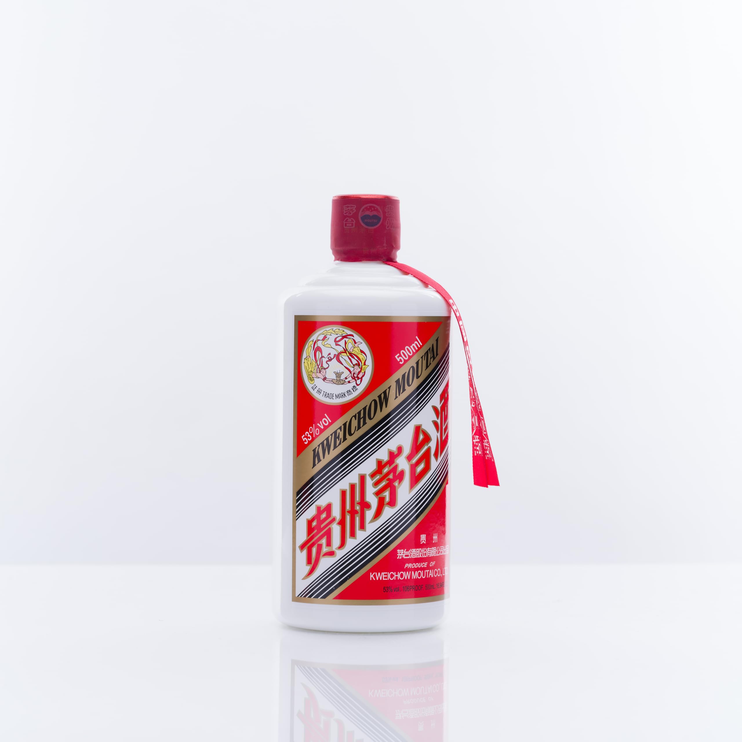 Amazon.co.jp: 貴州茅台酒 飛天 アルコール53度500ml 2024年 箱付