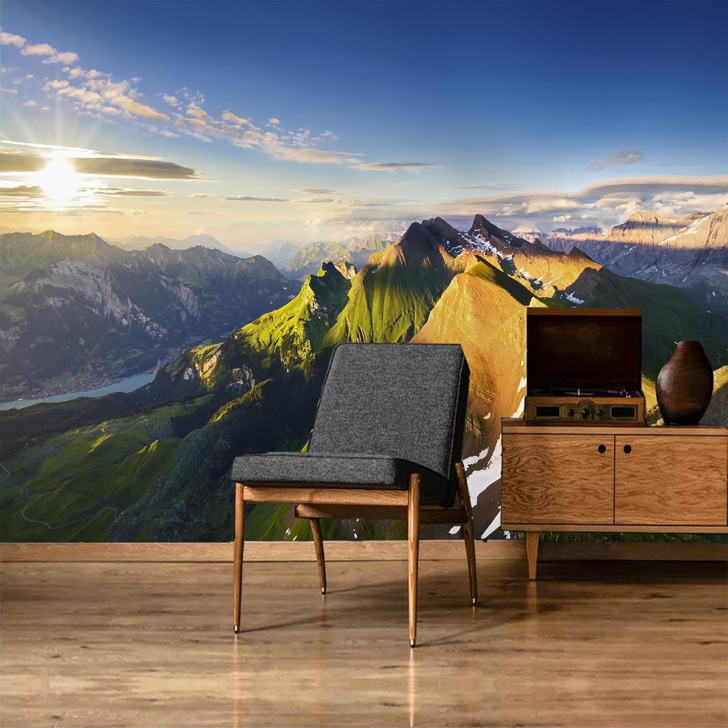 Papier peint panoramique montagnes pour agrandir un petit salon