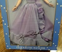 Vista 5 de Barbie Muñeca Elizabeth Taylor White Diamonds Edición especial Tesoros atemporales (Mattel 2000)