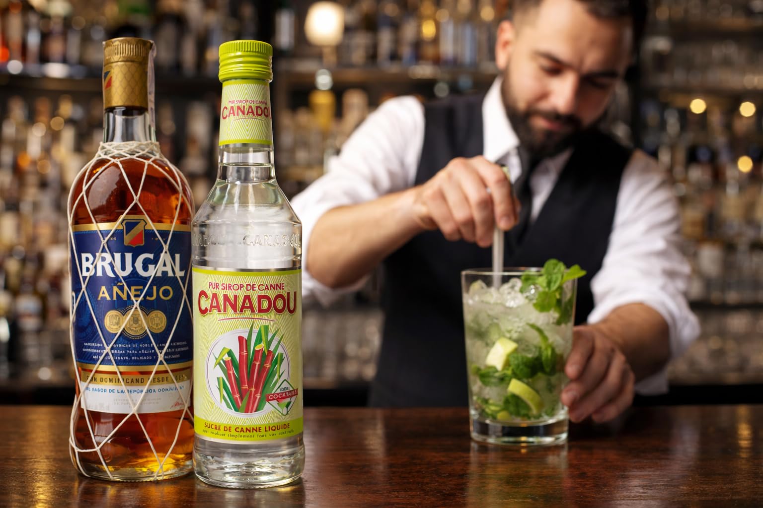 Pack 3x Ron Brugal Añejo 70cl + Sirope de Caña Canadou – Kit Completo para Mojitos y Cócteles – Ron Dominicano Envejecido