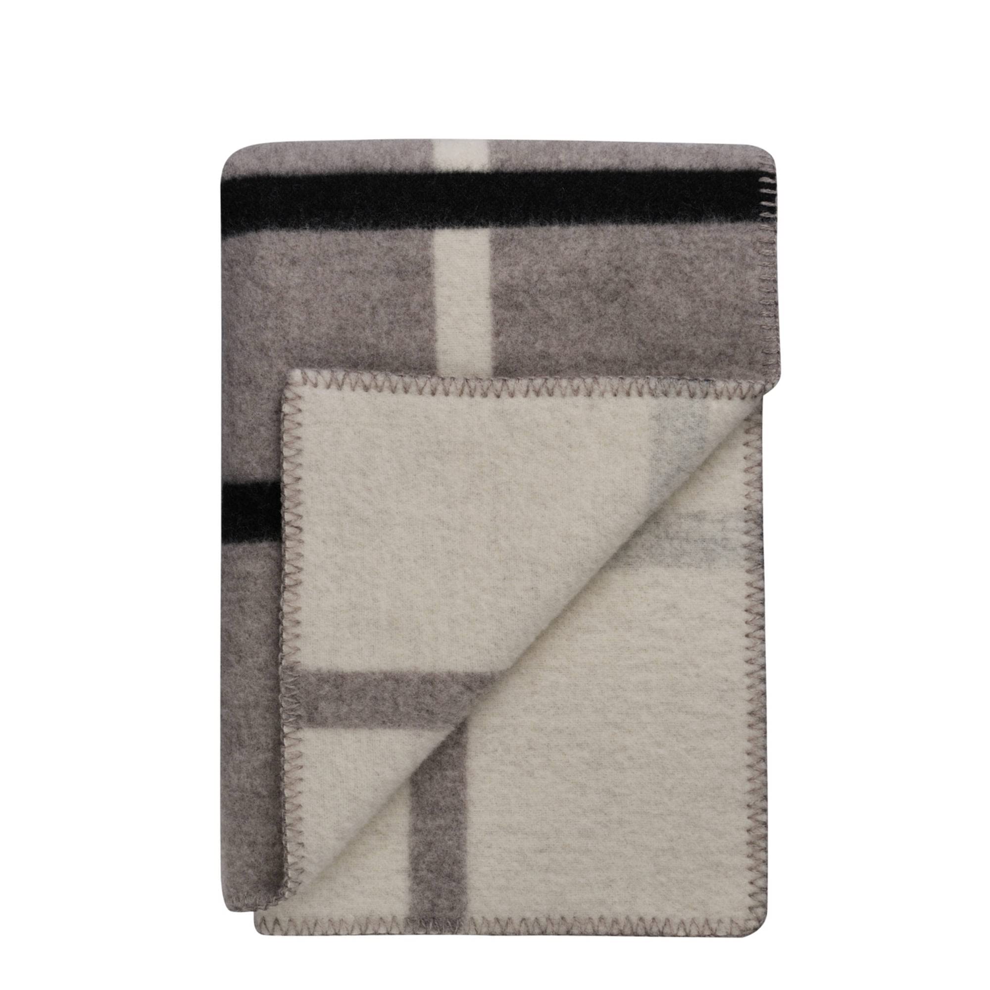 Amazon.com: Roros Tweed Designer 100% Norwegian Wool Throw Blanket