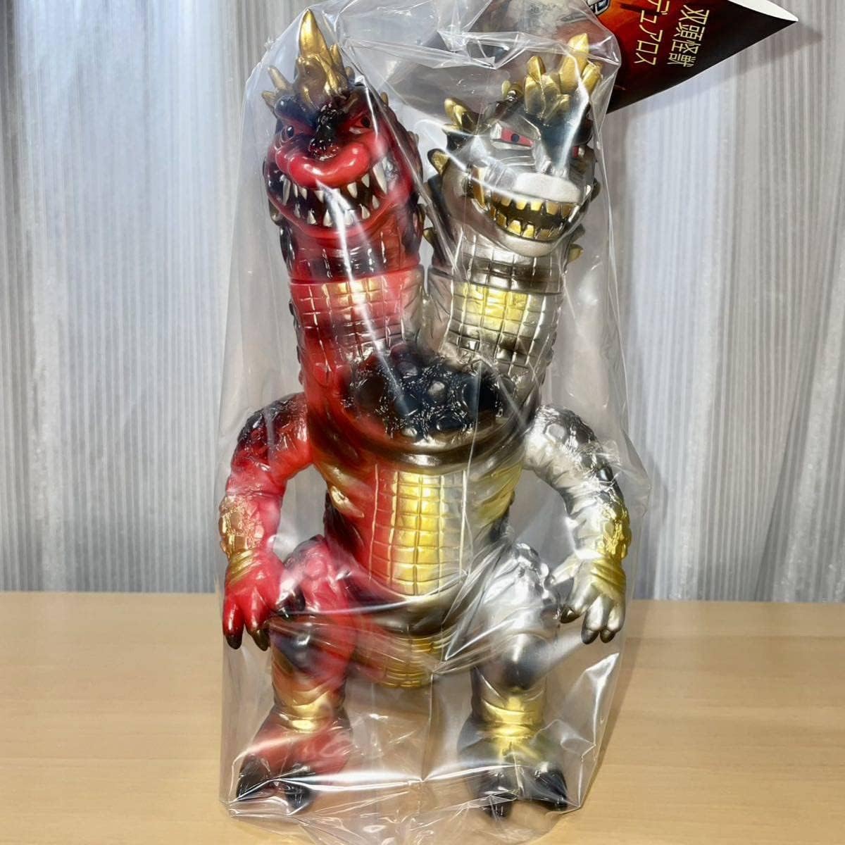 MAX TOY デュアロス ソフビ 赤成型 MAXTOY 双頭怪獣 デュアロス レッド× シルバー One up 限定