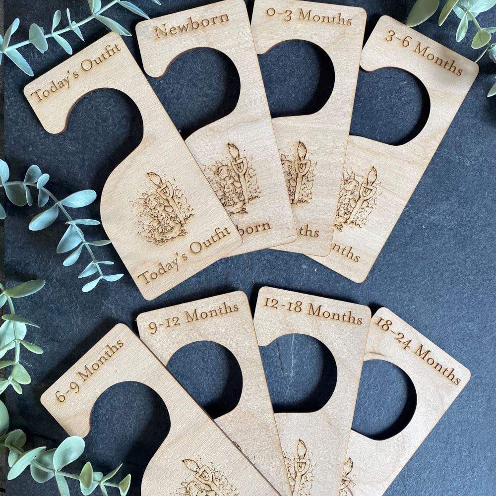 8 Wooden Baby Clothes Dividers, Nursery Hangers New Born Gift, Baby Shower Keepsake Gift, First Outfit, Baby Keepsake, Peter Rabbit Gift