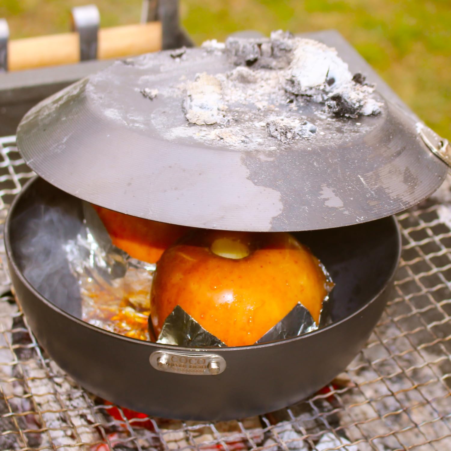 Amazon｜COCOpan 鉄鍋 モーニング グリッパー｜調理・製菓道具