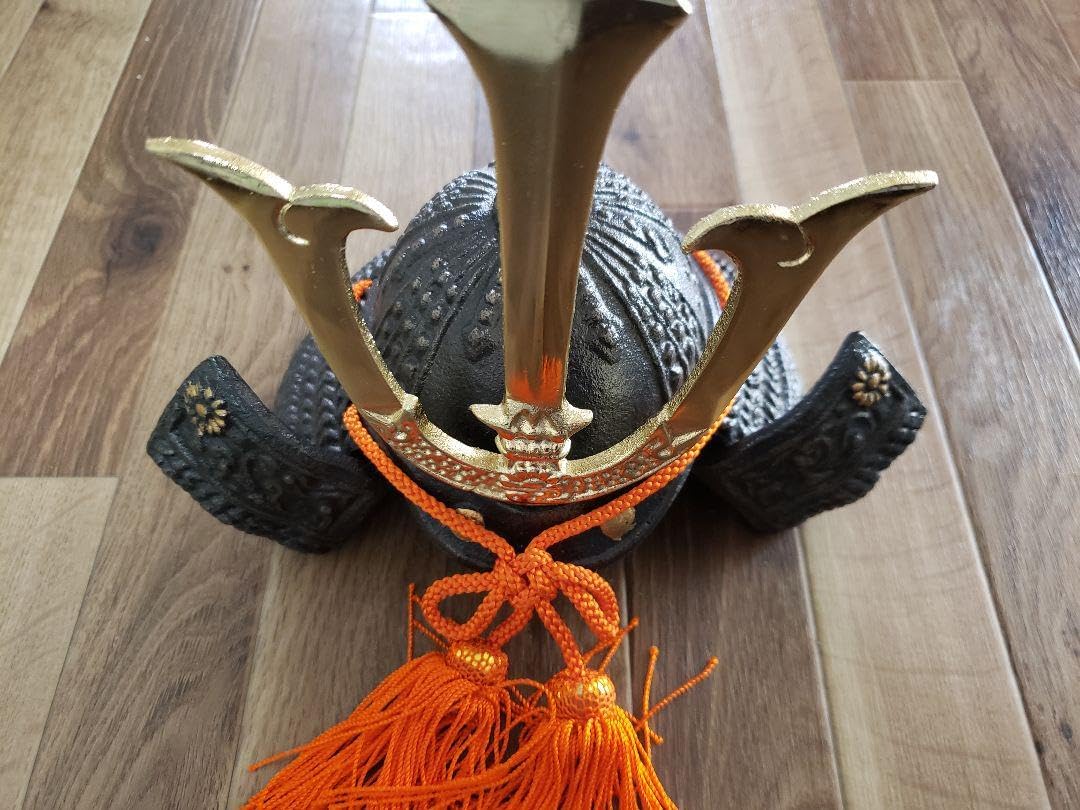 五月人形 眞田陣羽織収納 兜25号 五月人形 鎧 / 鈴甲子雄山 / 真田幸村