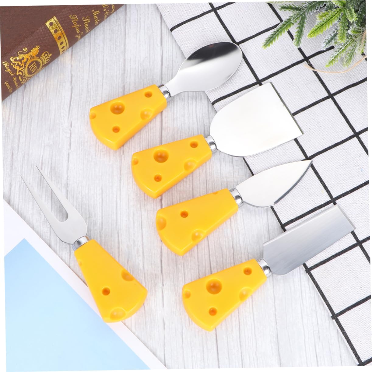 5pcs Yellow Cheese Cutlery Fruit Dinnerware for Dessert Includes Spatula Flat Knife and Forks Cartoon Cheese Handle Design Versatile Tableware for Serving Treats