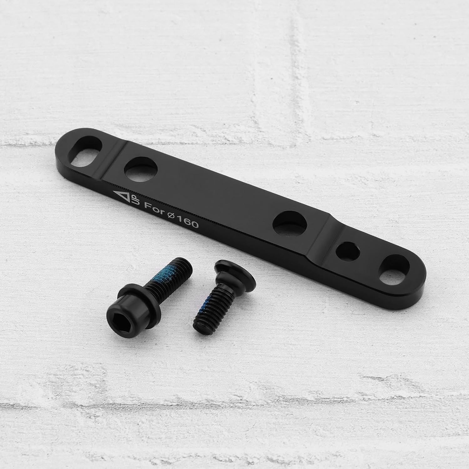 ECSiNG 1PC Bicycles Flat Mount Disc Brake Adapter Ultralight Flat Disc Brake Caliper Mount Adapter for Road Bike Cycling 160mm Bike Accessory Black