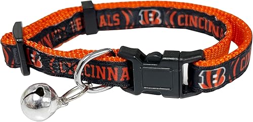 Miniatura 1 de NFL CAT Collar Cincinnati Bengals - Collar de gato satinado para perros y gatos. Un collar de gato brillante y colorido con colgante de campana de