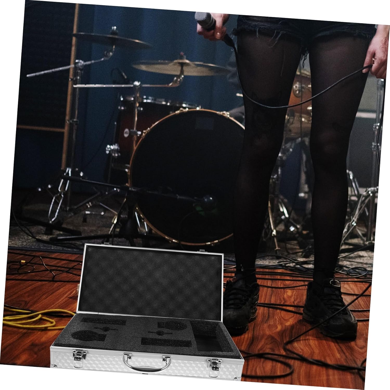 Milisten Men's Briefcase for Electronics Aluminum Alloy Handheld Microphone Case 2 Slot Storage Compact Tool Case