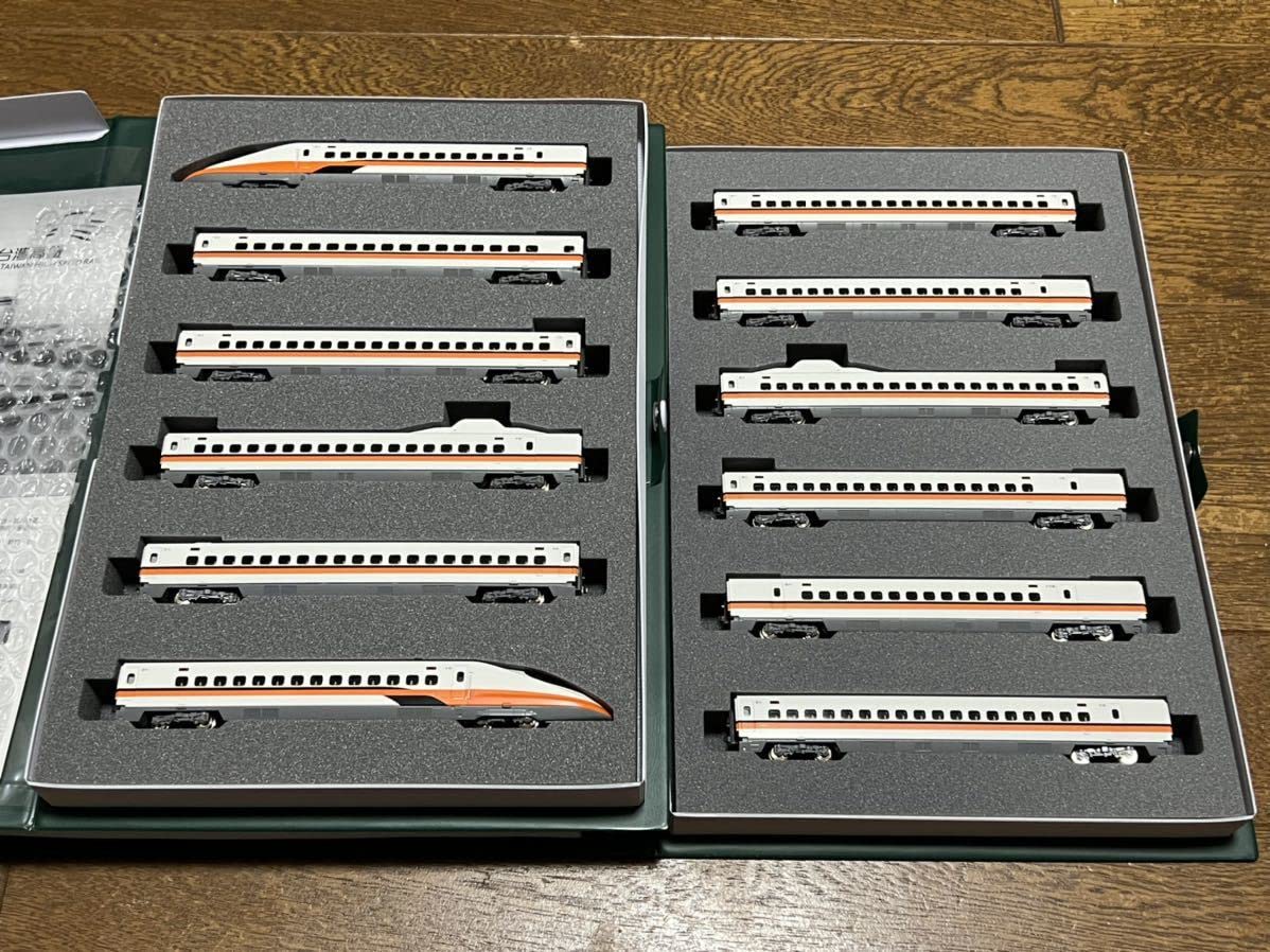 Amazon.co.jp: KATO 10-1476/77 700T 台湾高鐡 基本 増結 12両セット