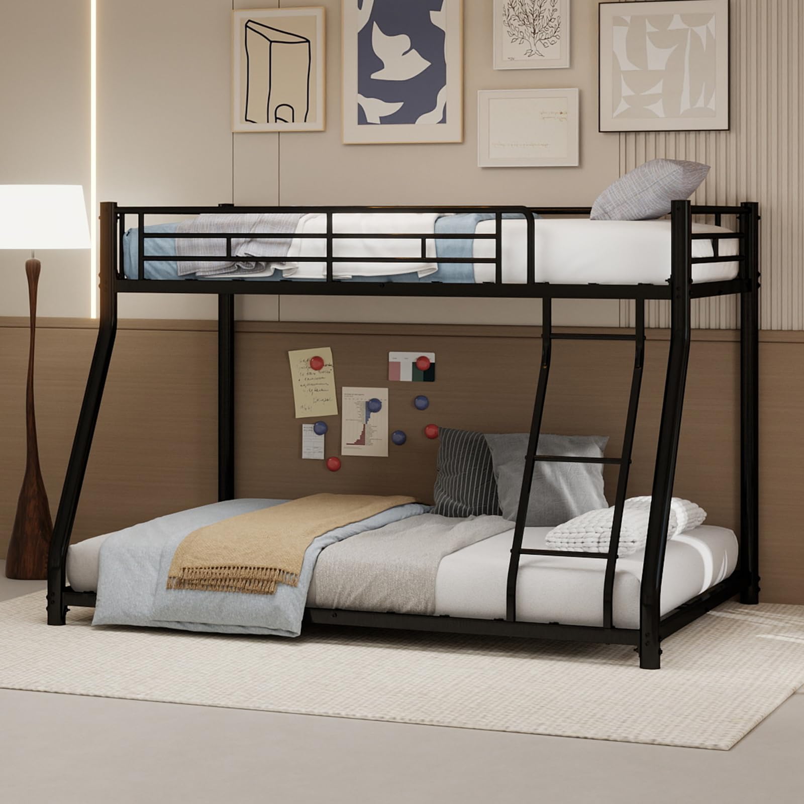 Zepneiy Litera con Superior Medida 90 x 190 cm e inferior Medida 140 x 190 cm, Cama entrepiso de 2 plazas con escalera y estructura de metal negro (sin colchón)