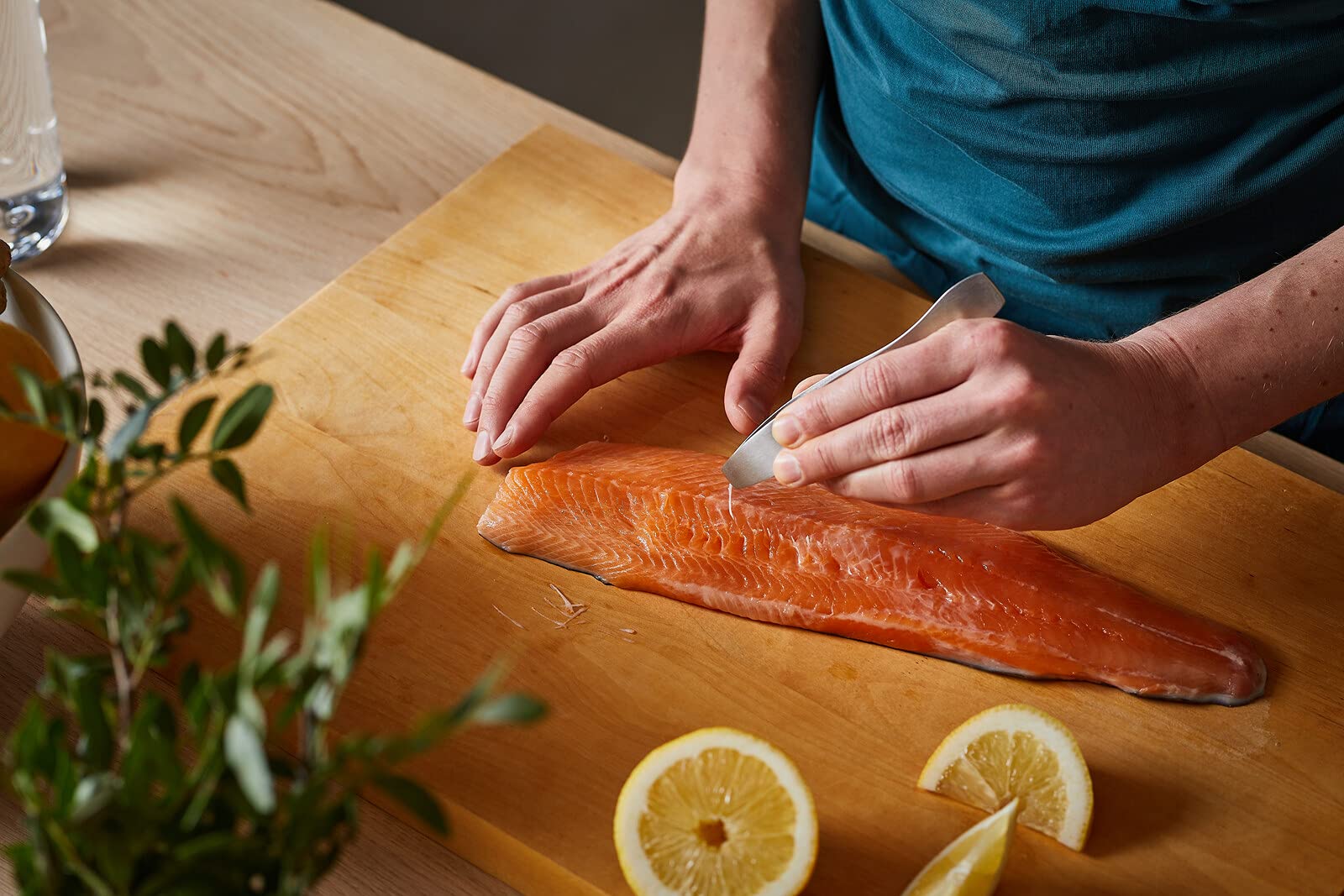 FISKARS Functional Form Fish Tweezers 2