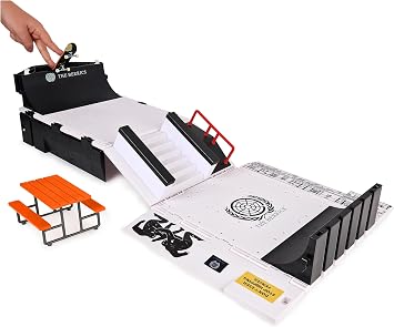 Tech Deck, The Berrics Transforming Park, X-Connect Park Creator, 76cm-Wide Foldable Playset with Storage and Exclusive Fingerboard, Kids’ Toy for Ages 6 and up