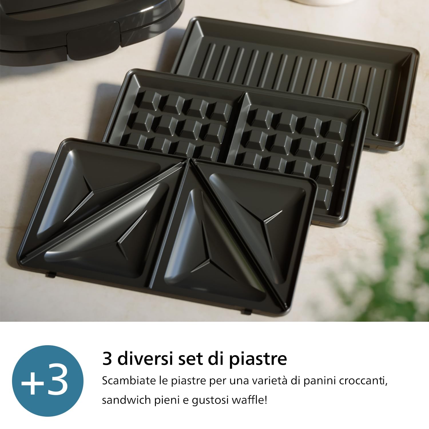 Philips Serie 5000 Macchina per Panini - Set di 3 Piastre per Panini, Sandwich e Cialde. Piastre Antiaderenti. Taglia e Sigilla. Potenza di 750W. Nero (HD2350/80)