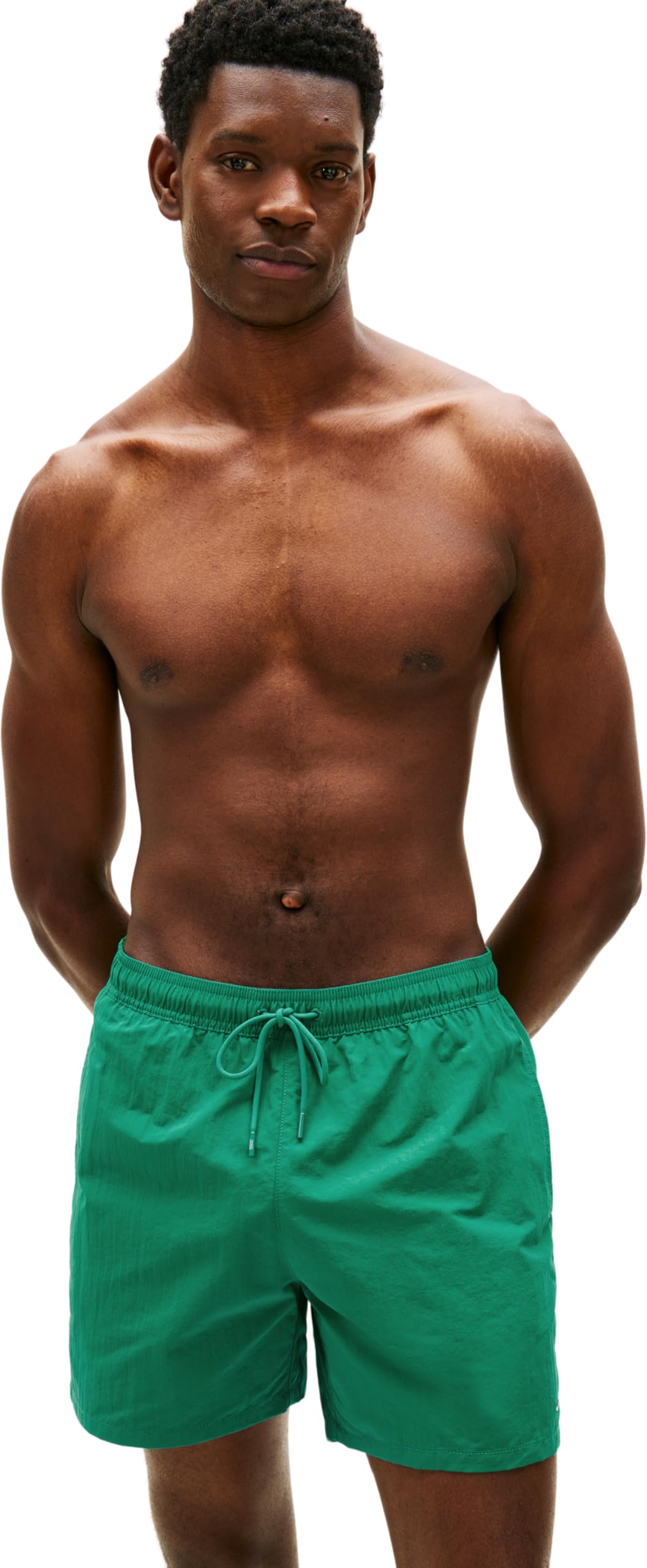 Mode von Calvin Klein & Tommy Hilfiger