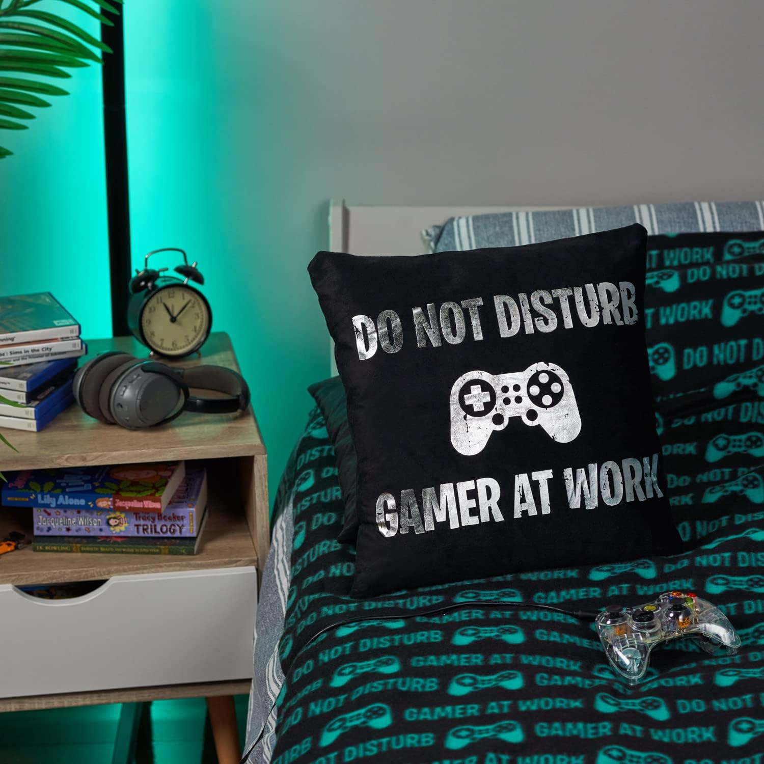 Sass Party & Gifts Do Not Disturb Gamer At Work Cushion Cover - Great Gift for A Gaming Fan