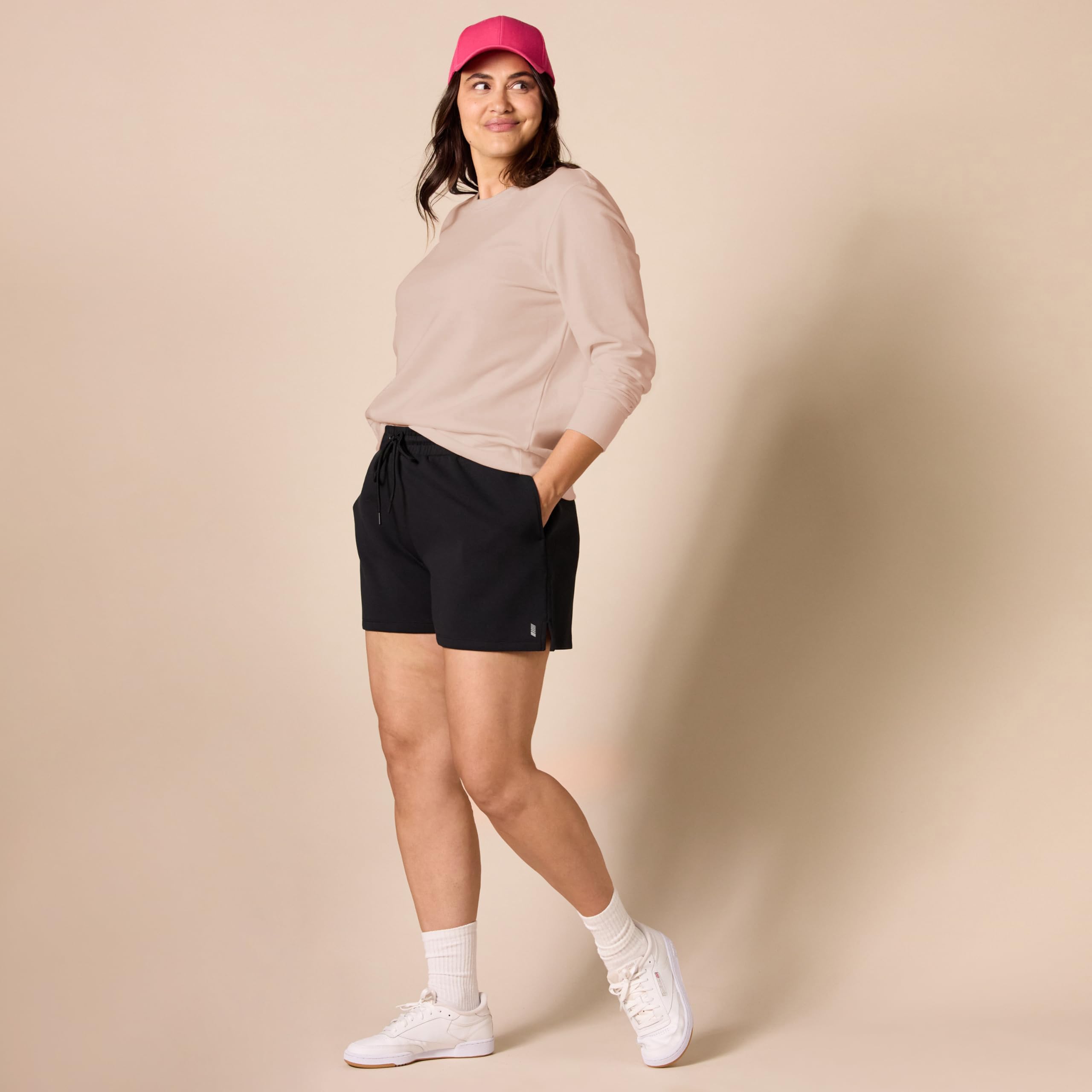Amazon Essentials Mujer Sudadera con Cuello Redondo de Forro Polar (Disponible en Tallas Grandes) — view 79