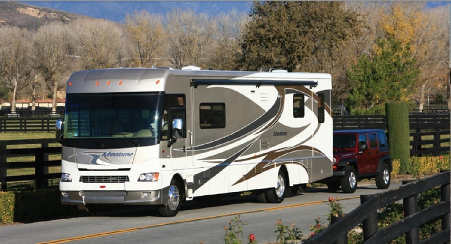 Roadmaster 105 Cross Bar Heavy Duty Cover | Protects from Dirt and Debris | Water Resistant | Perfect for Reliable Towing | Easy to Install | Made in USA