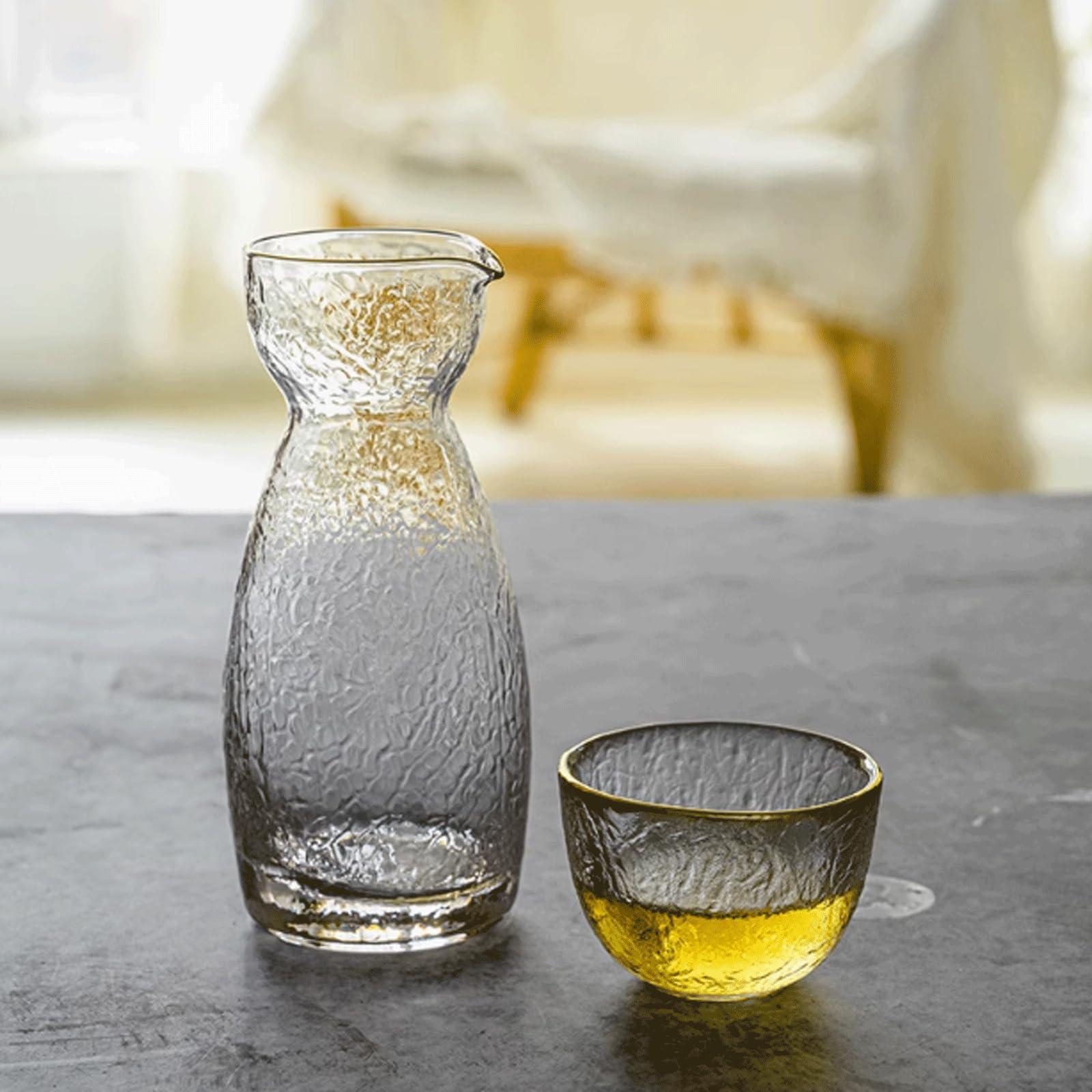 Ensemble de Tasses à saké en Verre, Tasses Transparentes Faites à la Main, Ensemble de saké en Verre Mat martelé, Un Pot, Quatre Verres à vin Tasse à saké