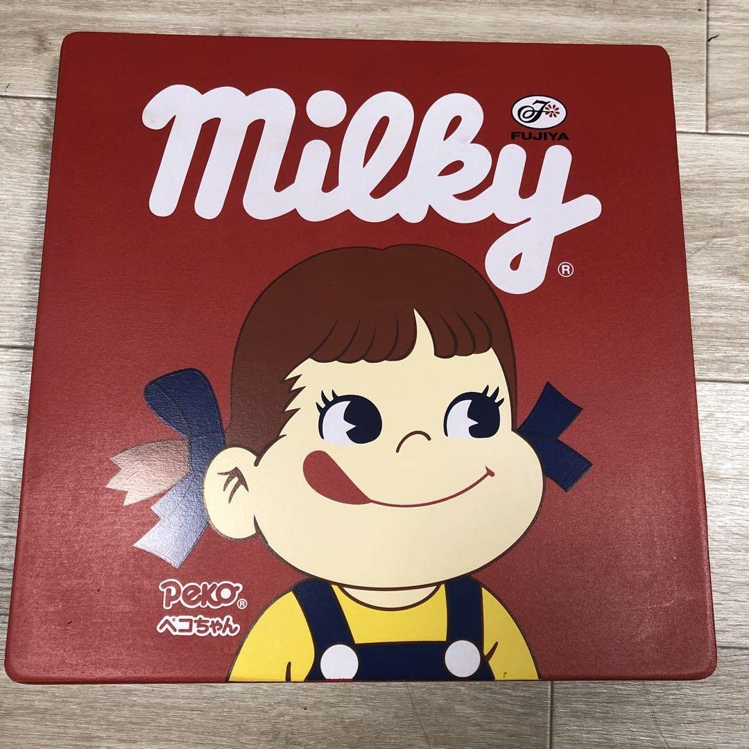 レア ペコちゃんミニテーブル 不二家ペコちゃん