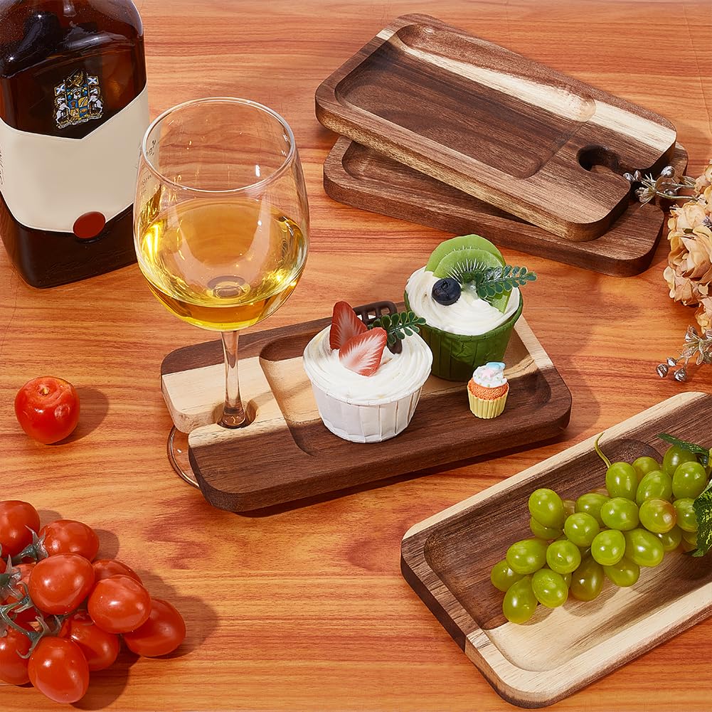 UNICRAFTALE 4 Stück Wein Vorspeisenteller Holz Cocktailteller mit Glas Halter Kamel Käsebrett mit Weinhalter für Familienfeiern Picknick Partys 21x12x1.5cm