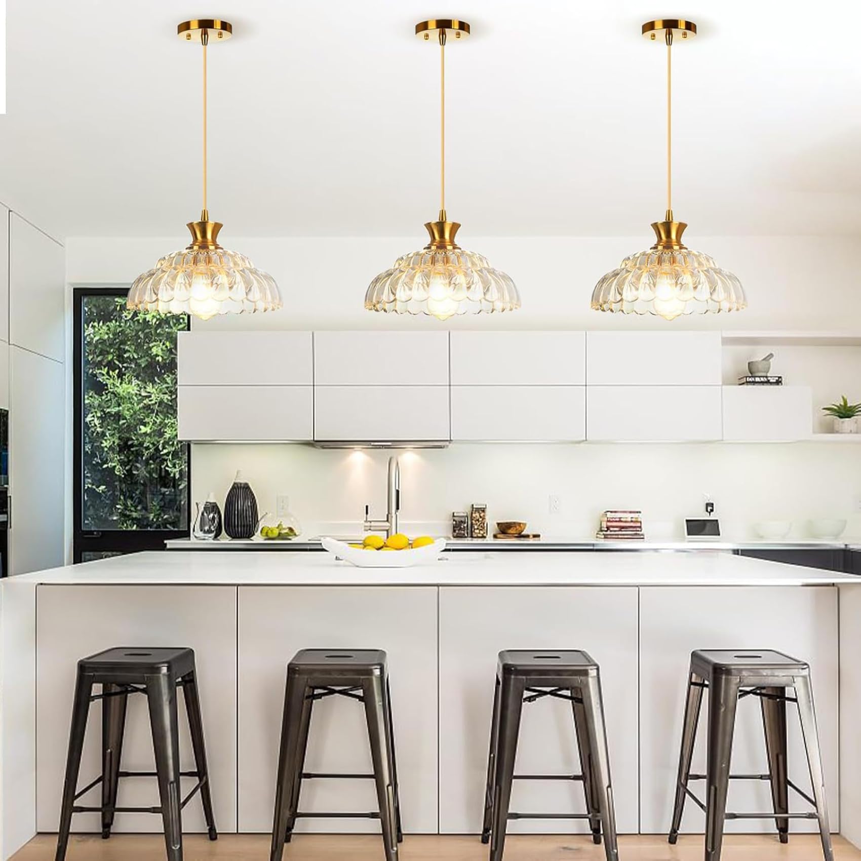 Suspension En Verre Strié 7 Lampes Ambrées NOVA | Suspensions / Lustres | Pier Import - 11