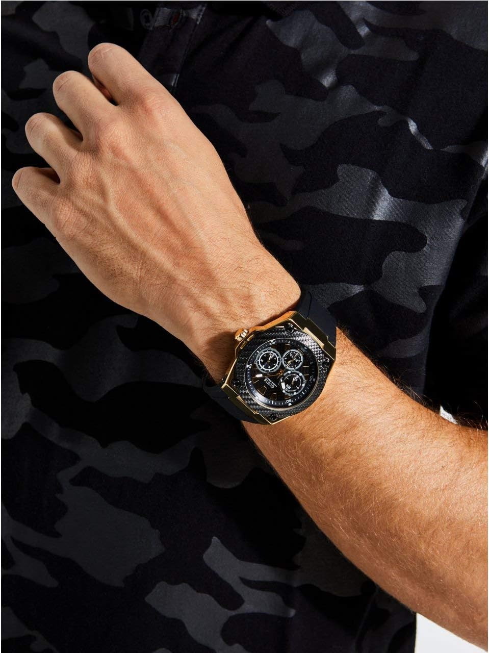 Guess Men's Stainless Steel Quartz Watch - Image 2