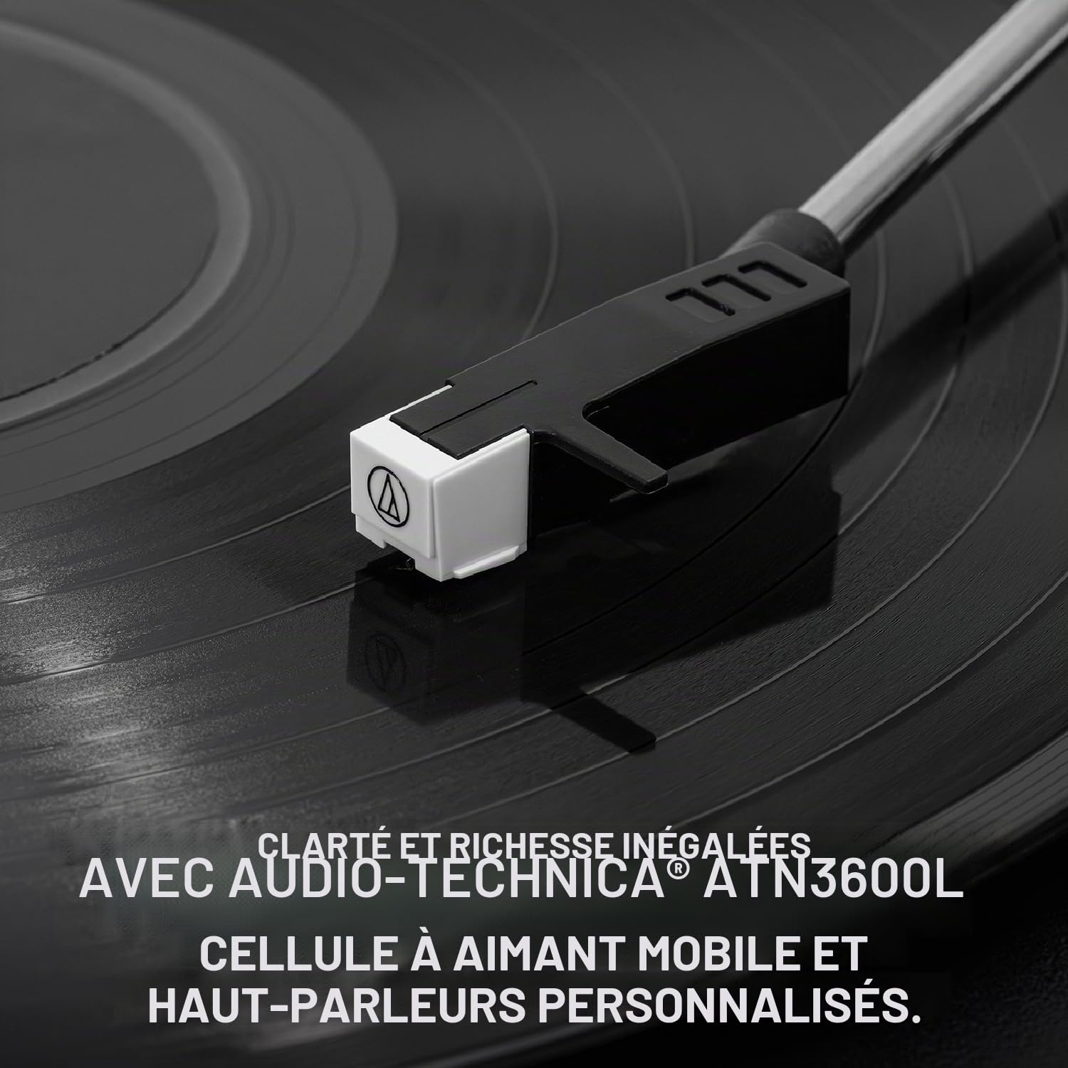 Victrola Eastwood II – Platine Vinyle Vintage 3 Vitesses avec Haut-parleurs, Bluetooth 5.1, Vinyl Stream, Cellule Audio-Technica AT-3600LA (chêne)