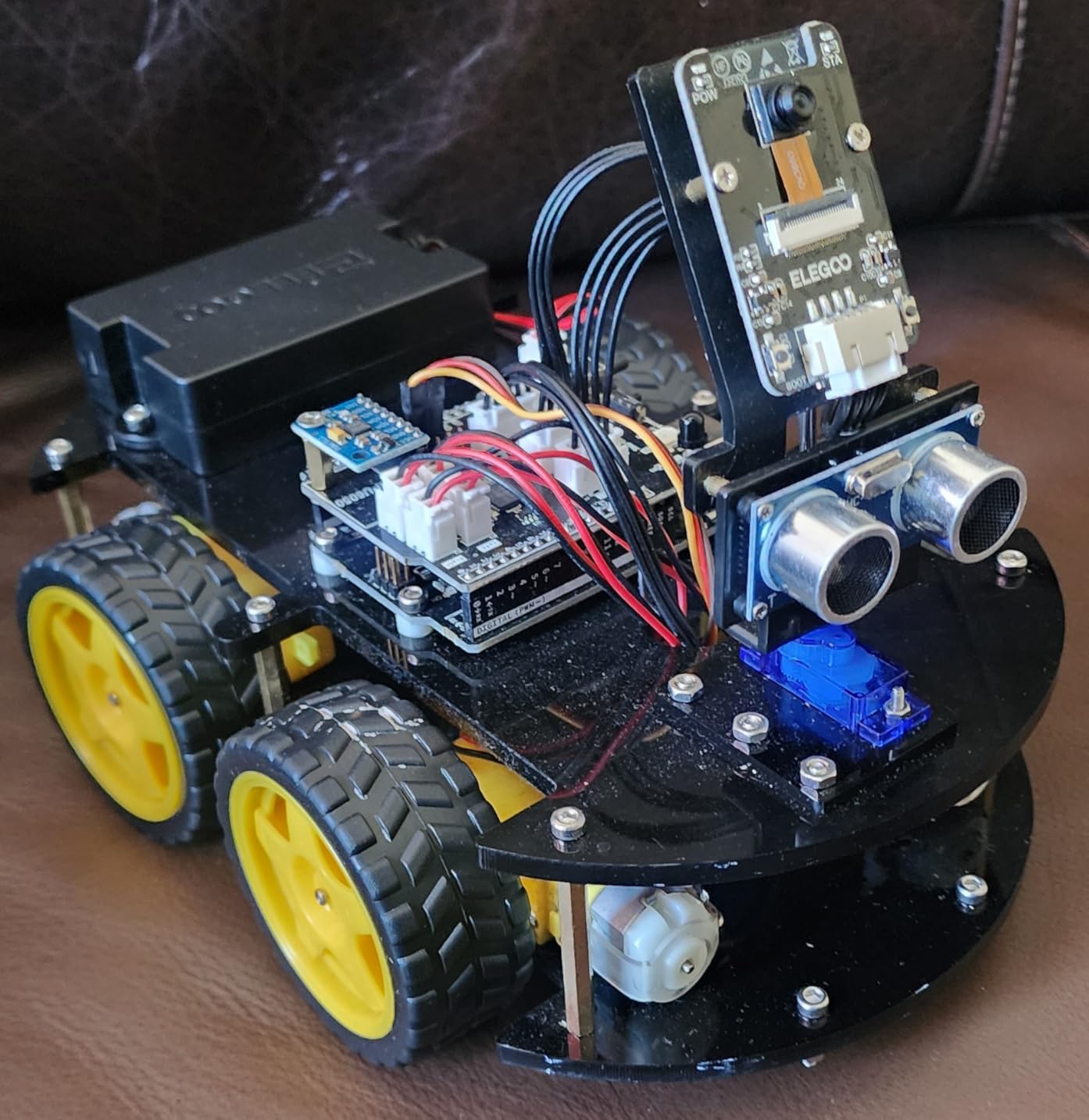 ELEGOO UNO R3 robot car assembled