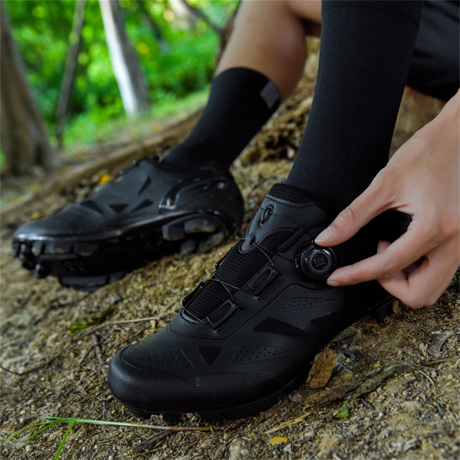 JiuQing Męskie buty do jazdy na rowerze górskim Buty do jazdy na rowerze górskim MTB kompatybilne z blokami SPD z 2 śrubami do jazdy w pomieszczeniach