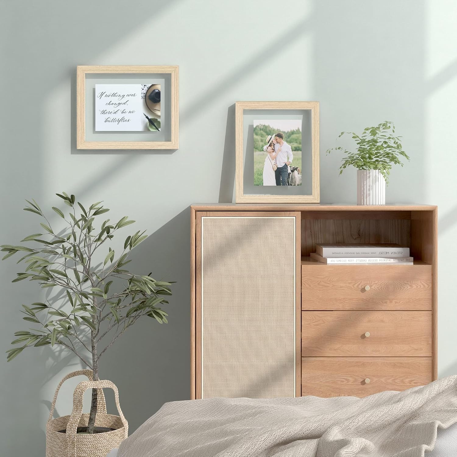 SUMGAR Doppio Vetro Cornice Foto 20x25 Fluttuante Legno Naturale Set da 2 | Set da 2 con doppio vetro effetto sospeso e clip incluse, adatto a foto o fiori secchi, da tavolo o parete