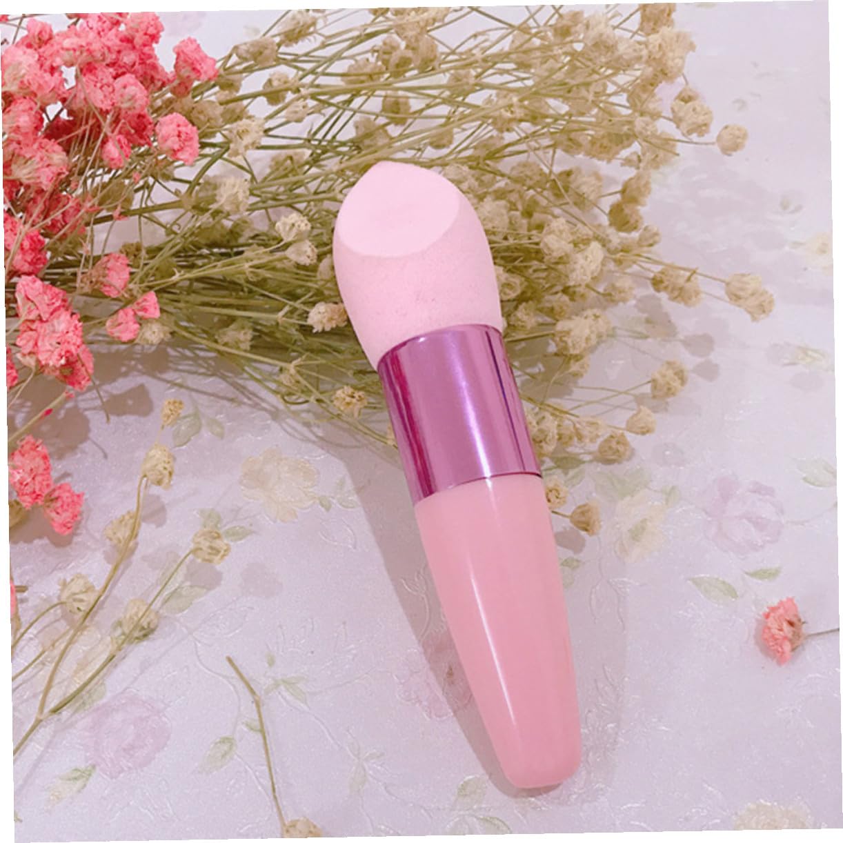 Mushroom Head Makeup Sponge Applicator Handle 1 Piece Soft Foam for Liquid and Cream Foundation for Women for Everyday Use and Travel Random Color