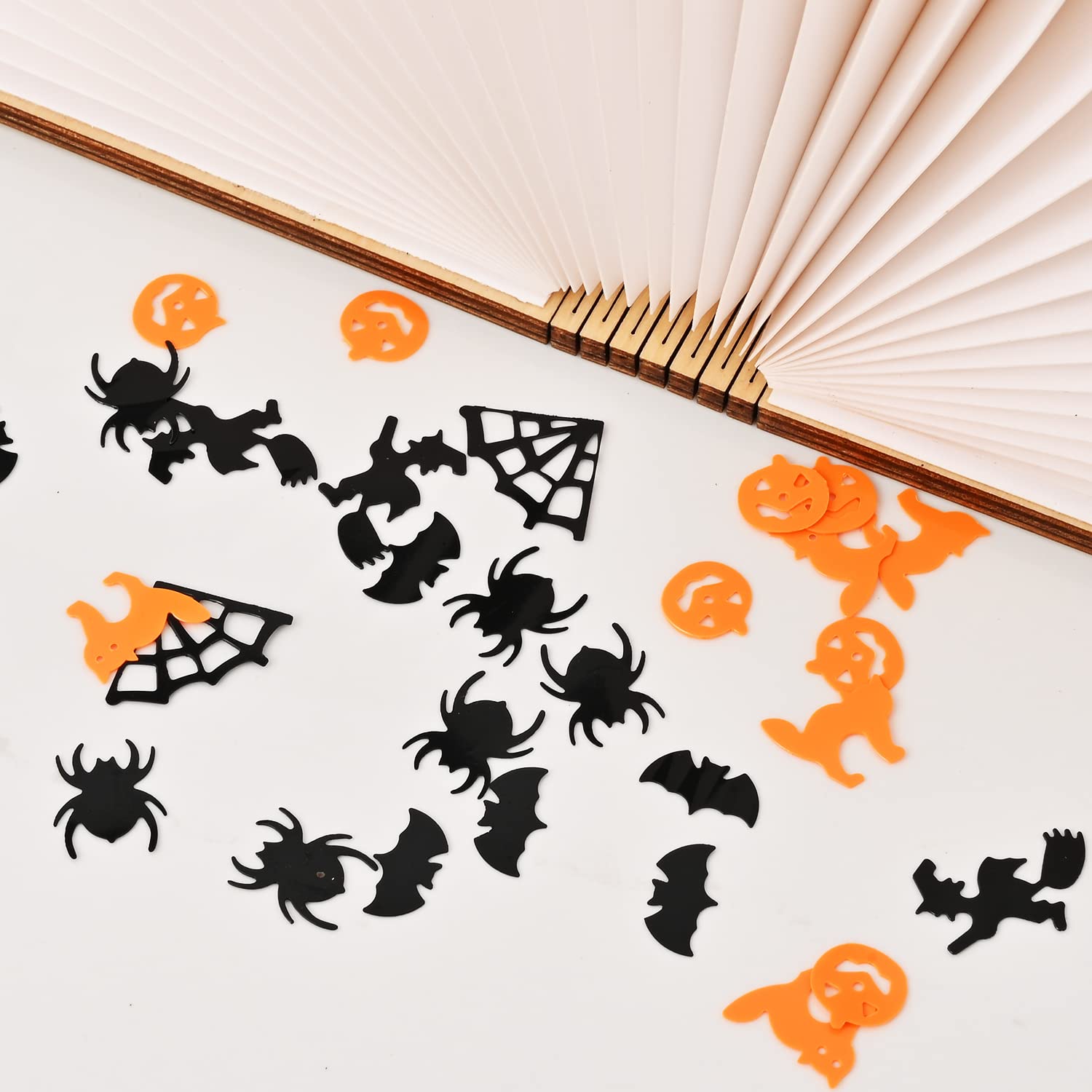 Coriandoli di Halloween Strega Pipistrello Ragno Zucca Glitter Decorazione Celebrazione 200g Halloween Glitter Coriandoli Tabella Scatter Coriandoli Halloween Zucca Coriandoli Halloween Party (HMS2207