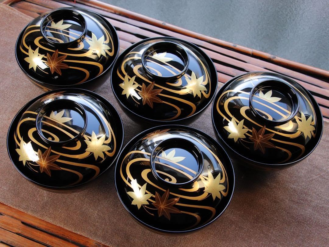 時代木製漆器 桜紅葉 黒蒔絵椀 五客 金蒔絵 梨地 漆芸【CL61】 能登輪島塗木製川上漆器店製流水桜紅葉吸物椀5客黒塗漆器金蒔絵