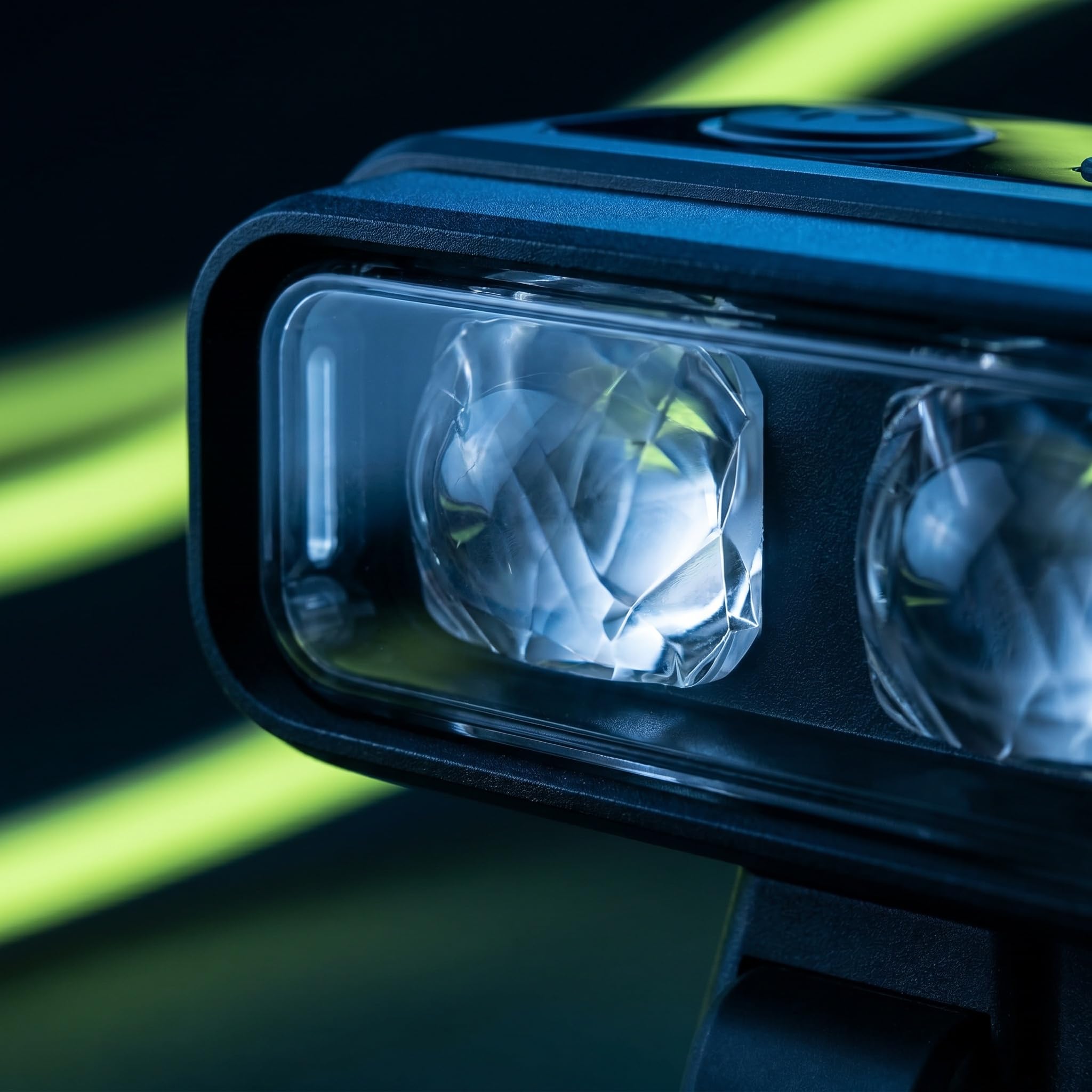 Luz Led para Bicicleta Superbrillante De 1800 Lúmenes, Recargable por USB con Batería De 4000 Mah, Resistente Al Agua Ipx5, Ideal para Ciclismo De Carretera Y MTB, Paseos Nocturnos.