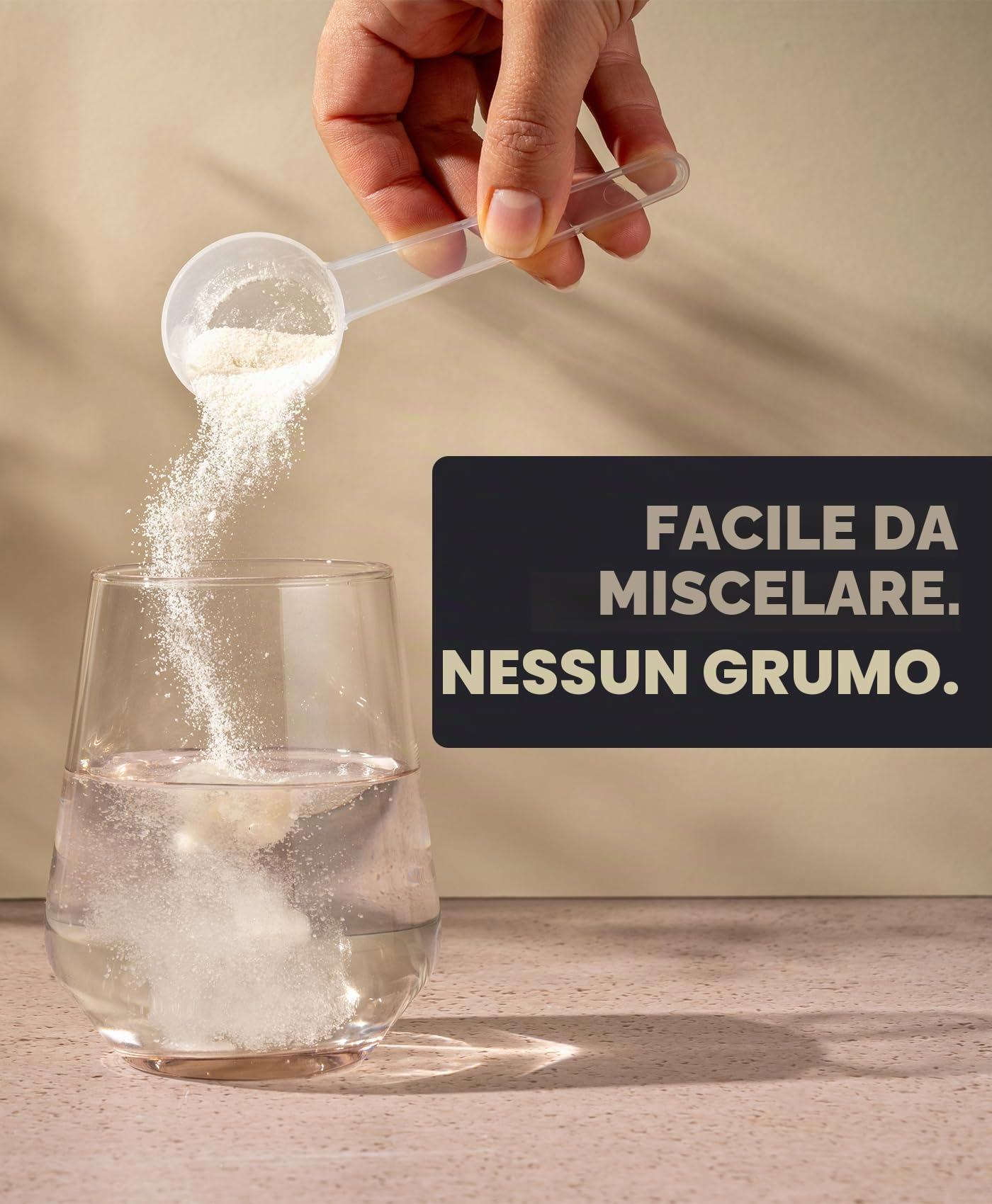 Carnivoro Polvere di collagene di manzo [450 g] – Idrolizzato di collagene premium dalla Svizzera – Peptidi tipo 1 e 3 – Ottima solubilità – insapore