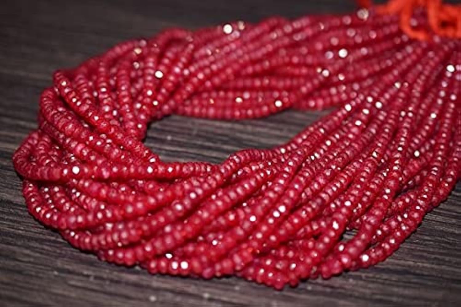 Rubis naturel facetté : donnez de l'éclat à vos créations de joaillerie fait main
