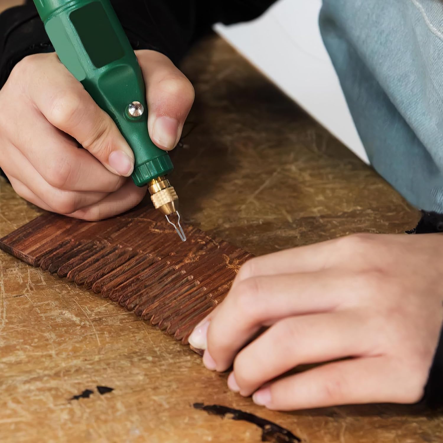 Adjustable Temperature Metal Burning Tool for Drawing