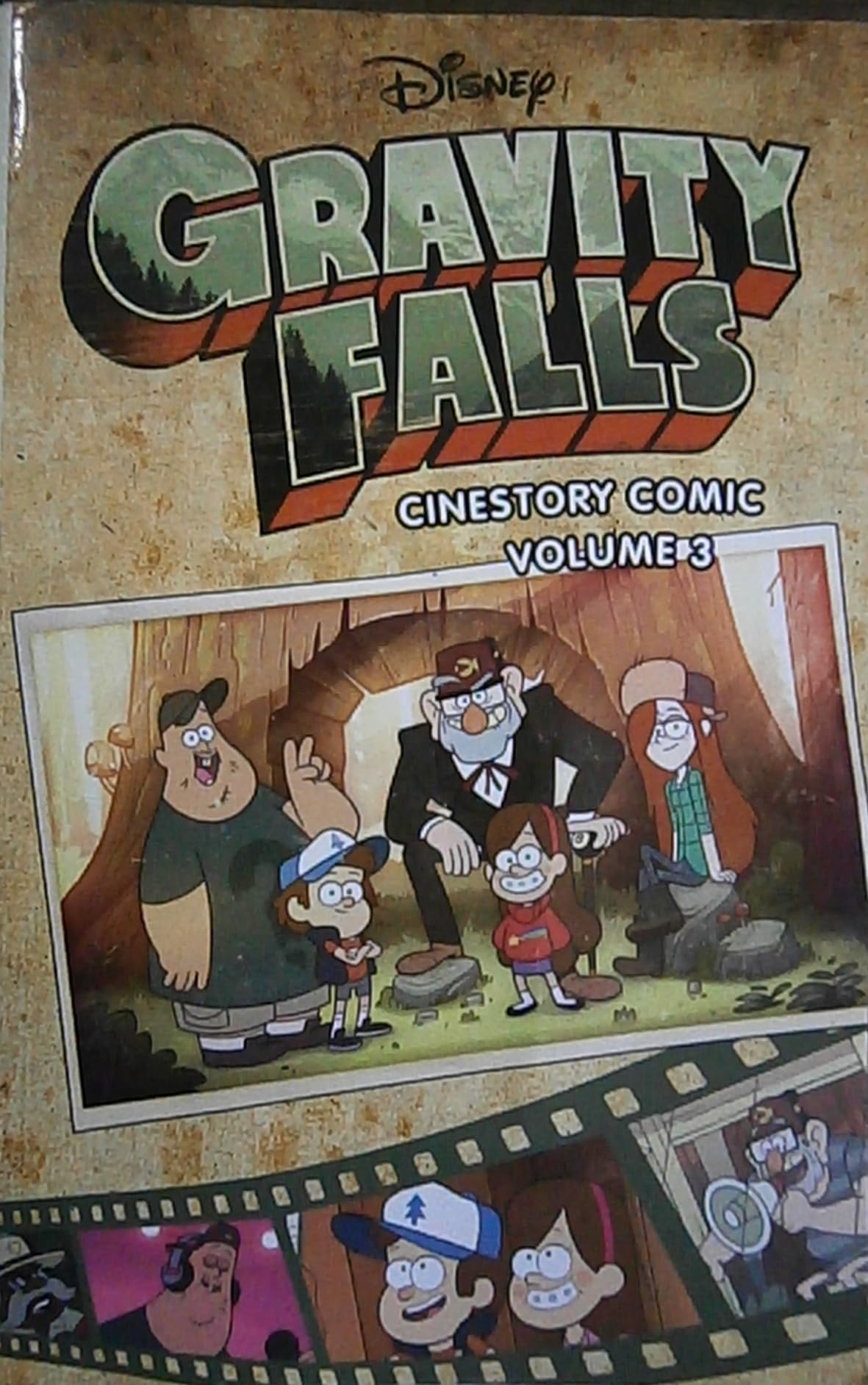 Disney Gravity Falls Cinestory Comic Vol. 3 Paperback – 7 Feb. 2017
