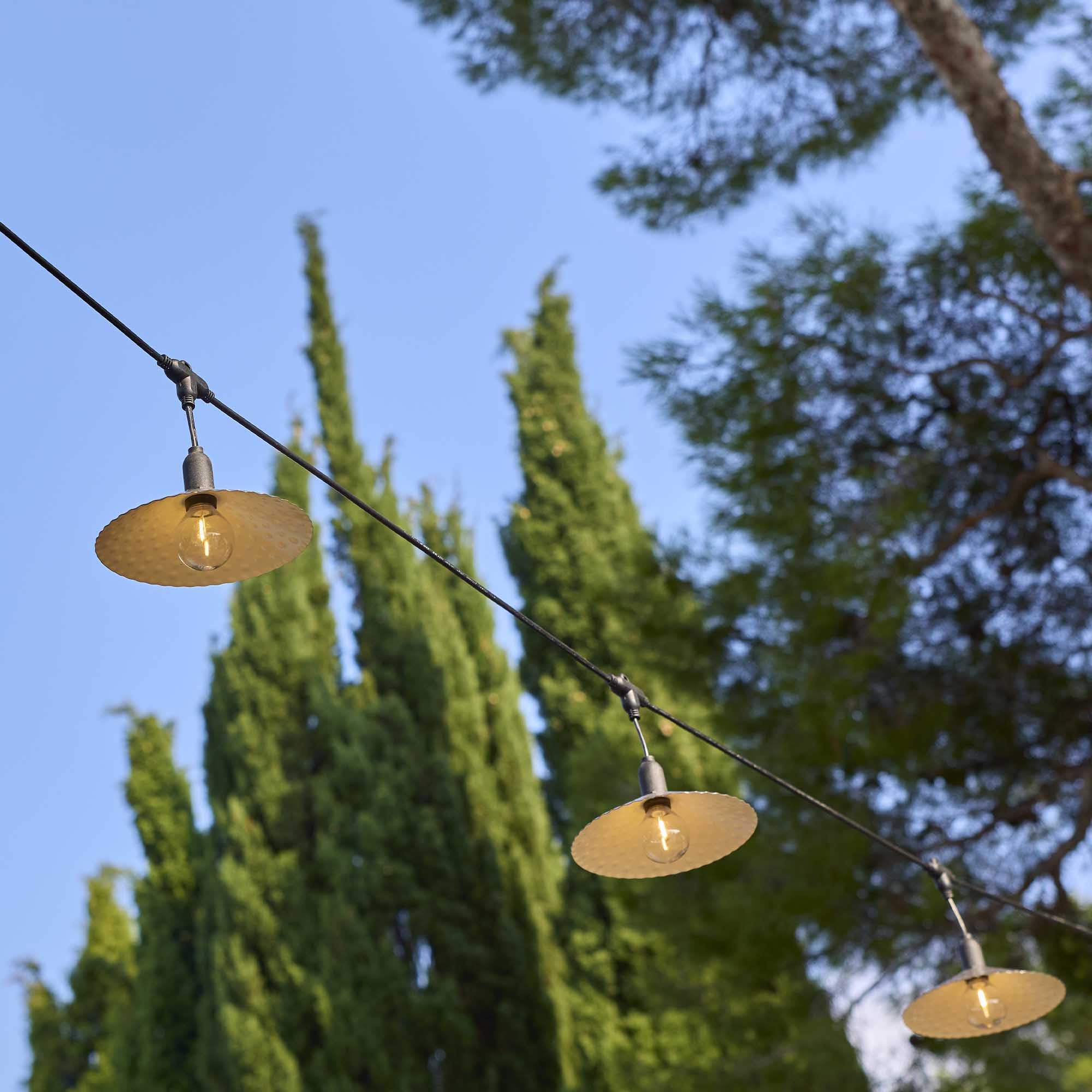 Ghirlanda di luci per esterni 10 paralumi in acciaio stile vintage MINI VINTY LIGHT HYBRID LED bianco caldo 6m solare e su settore