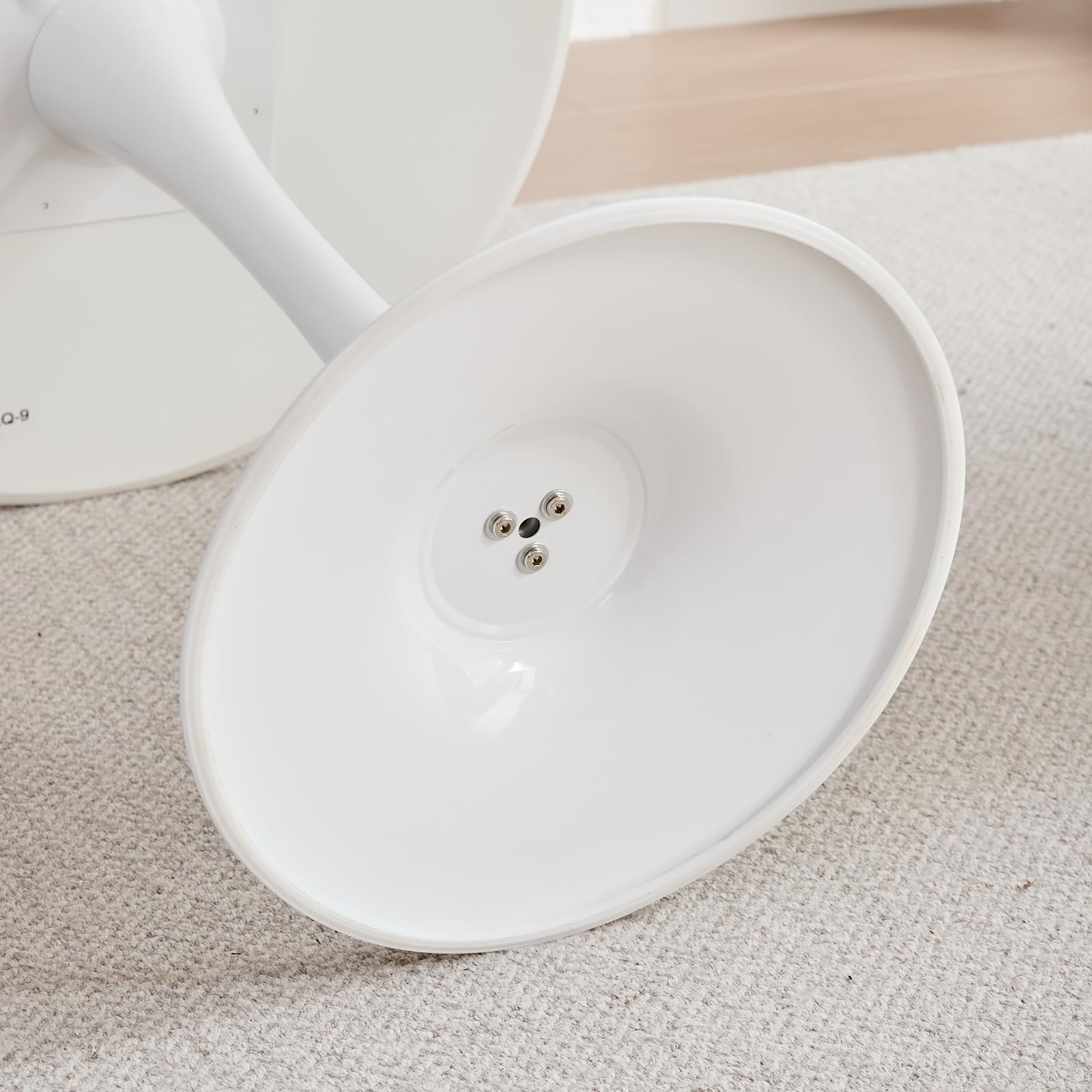 Moderner Runder Esstisch, 70 cm Runder Esstisch, Geeignet für 2–4 Personen, Geeignet für Wohnzimmer, Esszimmer, Küche, Café – Weiß