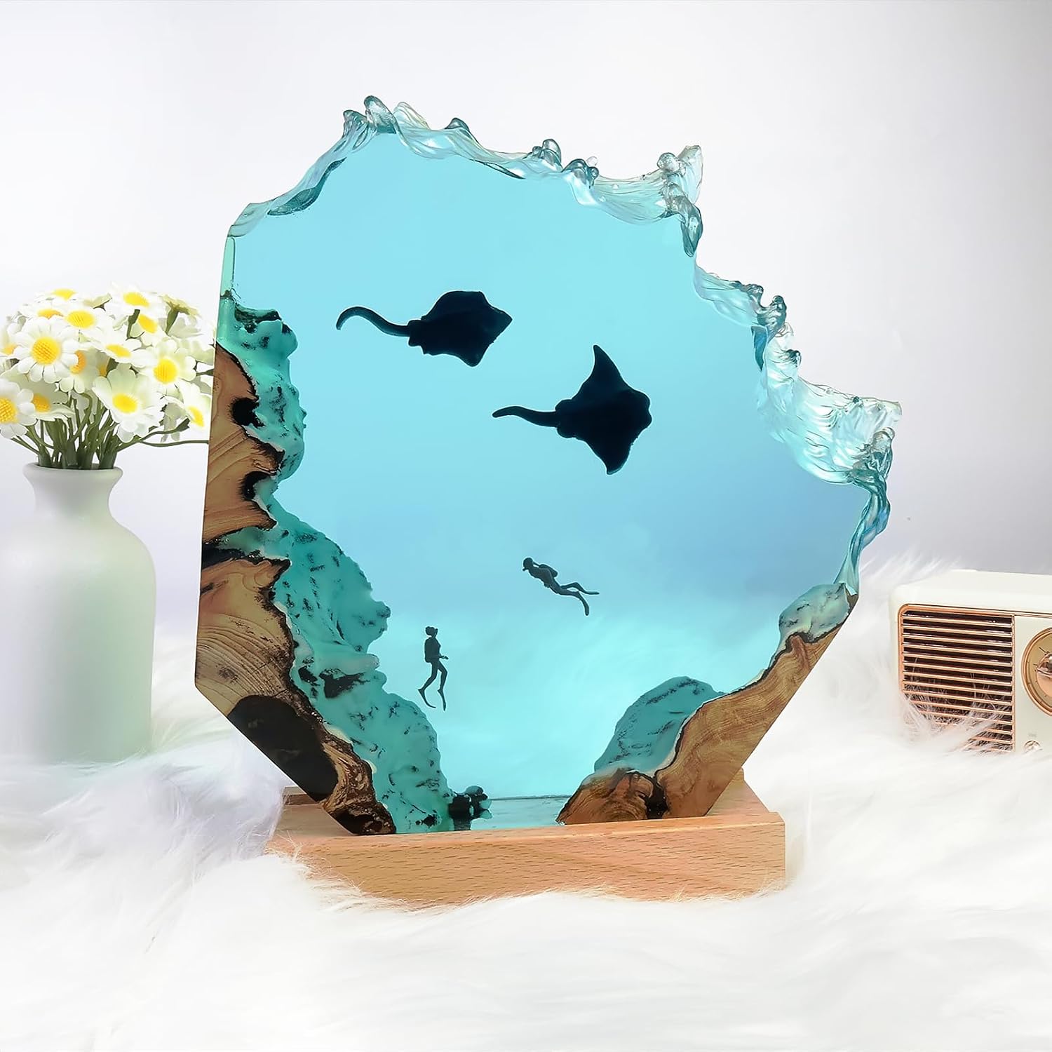Epoxy Resin Lamp, Ocean Night Light,Artistry Home Decor Bedside Nightlight, Unique Resin Lighting, Nightstand Decorations for Bedroom, Suitable for Holidays(Delifish & Divers)