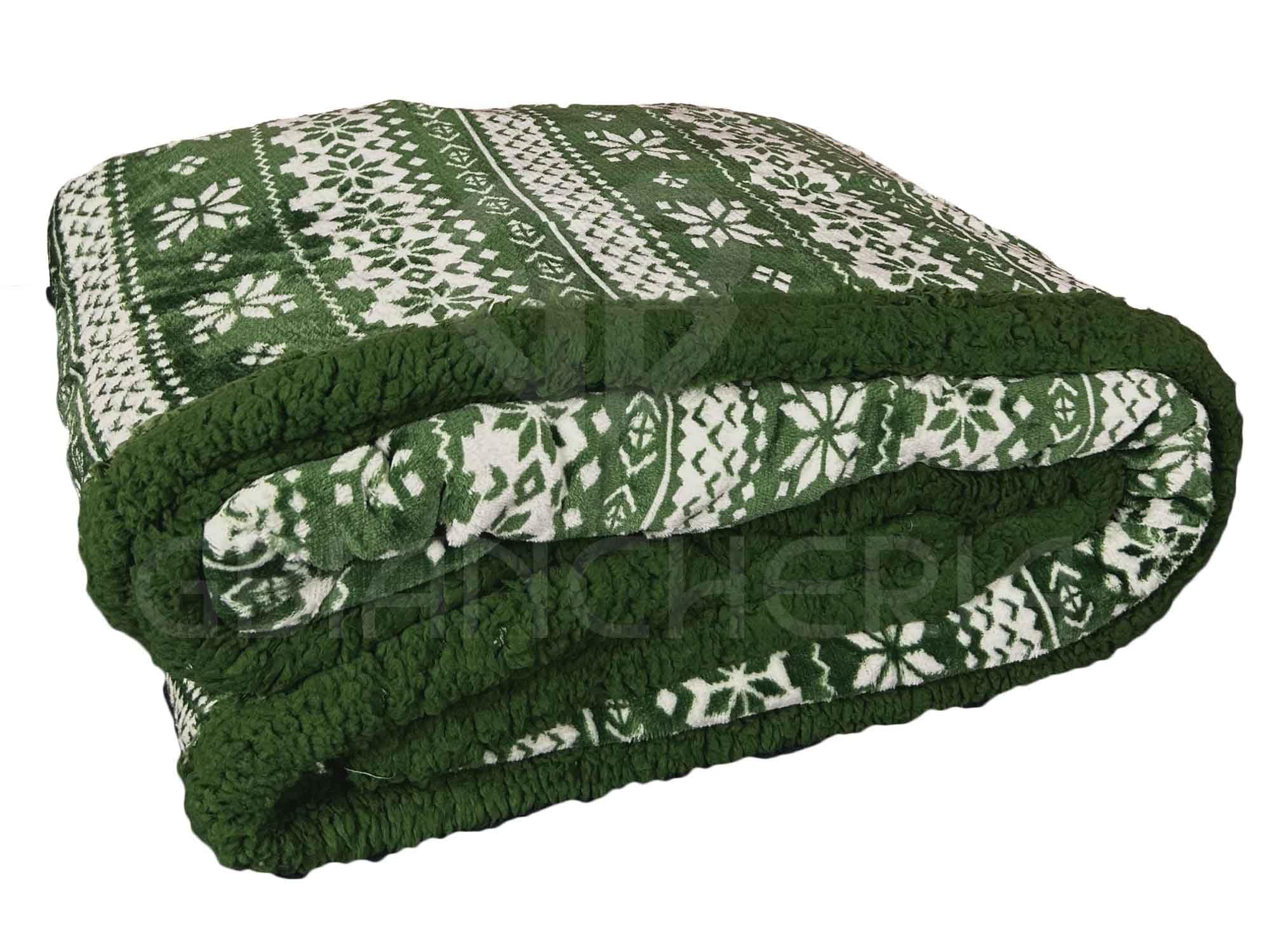 GBiancheria Coperta Plaid Sherpa Double-Face “Lapponia” – Calda e Morbida, Lato Pile 170 g/m² & Sherpa 170 g/m², Certificata OEKO-TEX, Reversibile Verde, 3 Misure (Matrimoniale 200x230cm)