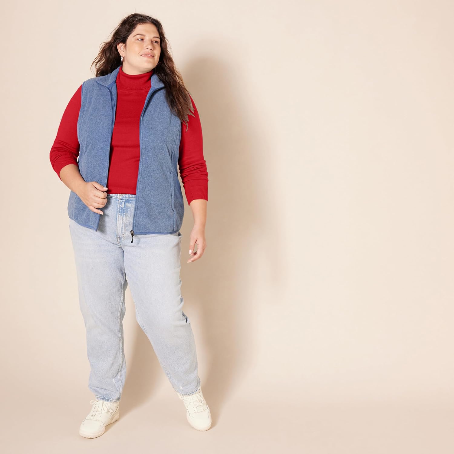 Amazon Essentials Women's Classic-Fit Lightweight Long-Sleeve Turtleneck Sweater (Available in Plus Size) - Image 8