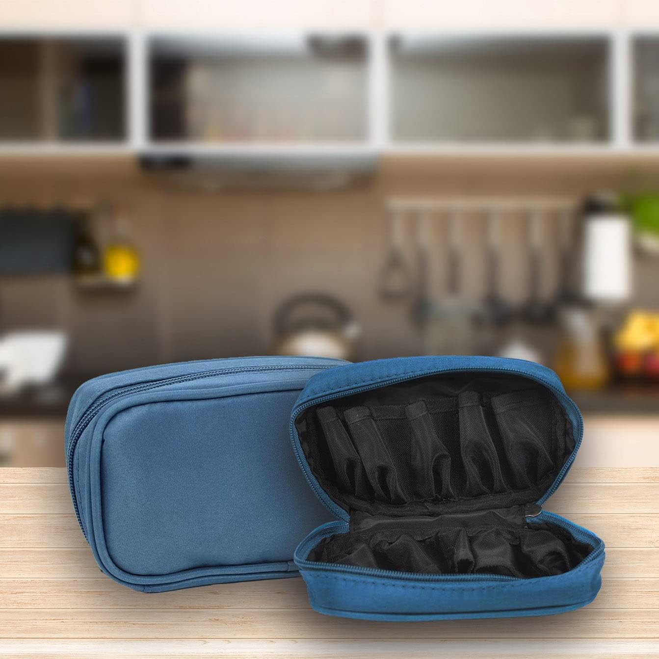 Got Oils? Premium Essential Oil Carrying Case Holds 10 Bottles (Blue)