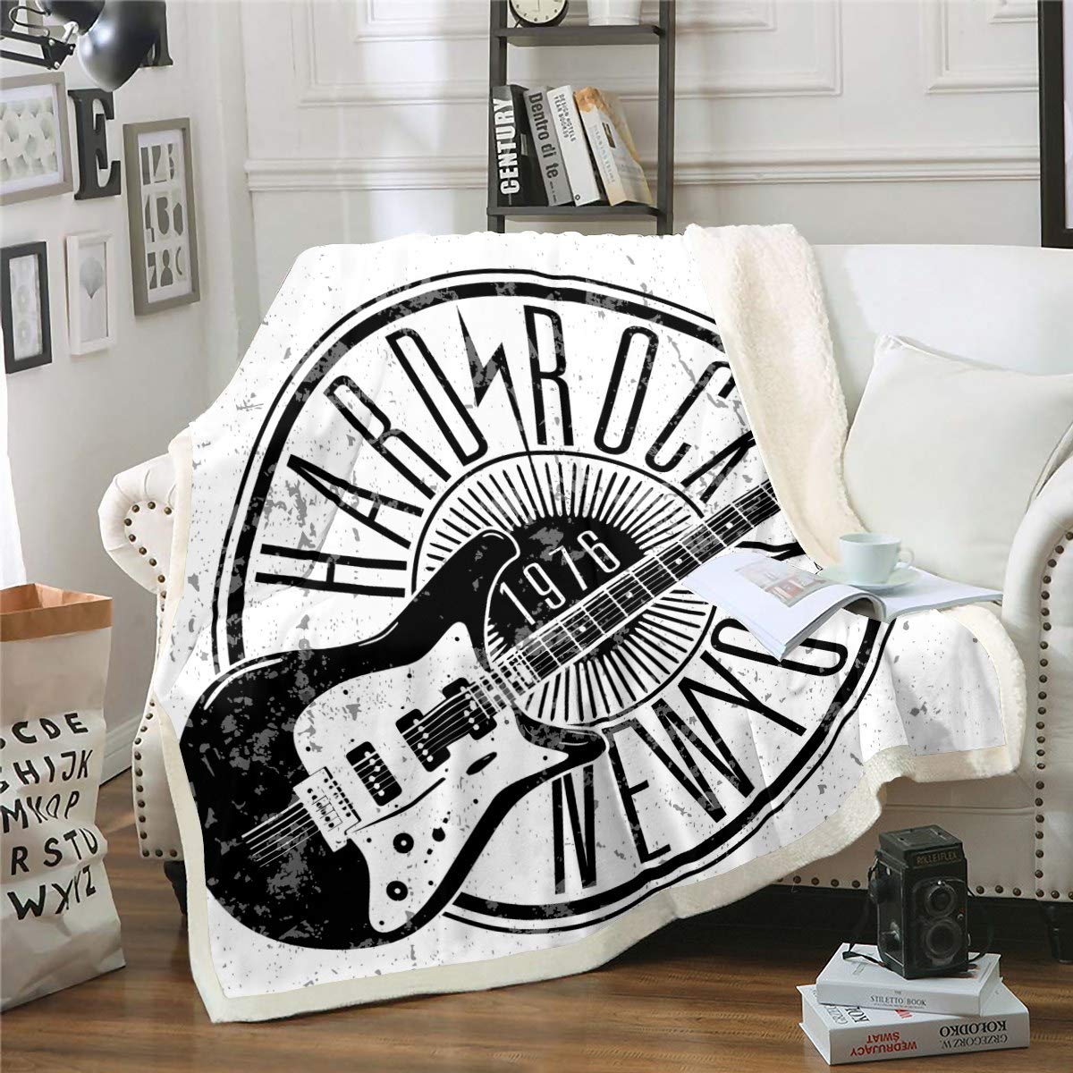 Loussiesd Men's Colour27 Guitar Fleece Blanket Rock Music Themed Throw Blanket For Couch Bed Sofa Retro Musical Pattern Sherpa Blanket Stain Resistant Guitar Instruts Print Room Decor Single 50"X60" Blanket